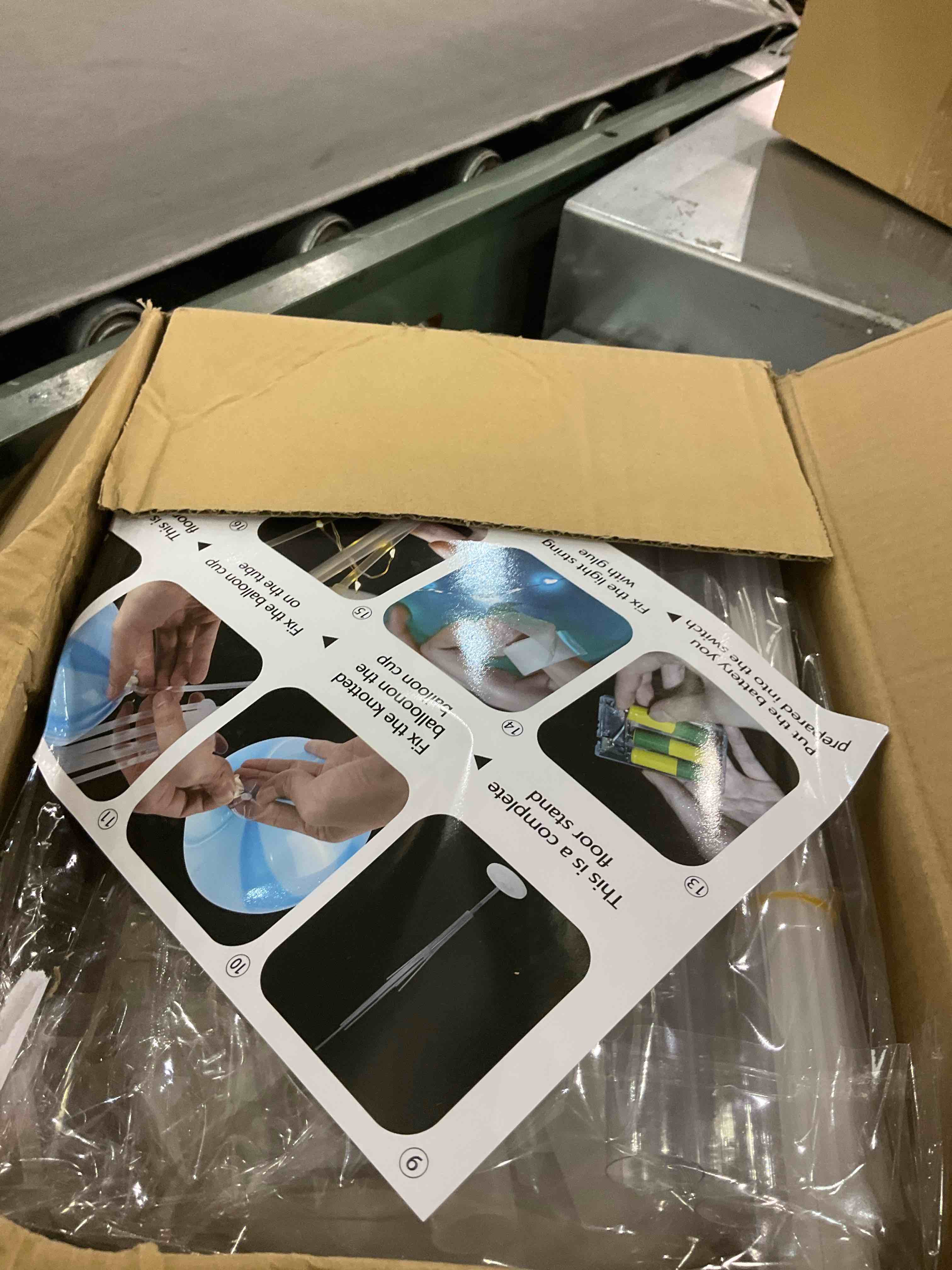 https://s3.amazonaws.com/lotting-images-prod/BargainHunt/EXS01522338_1715604183082.jpeg
