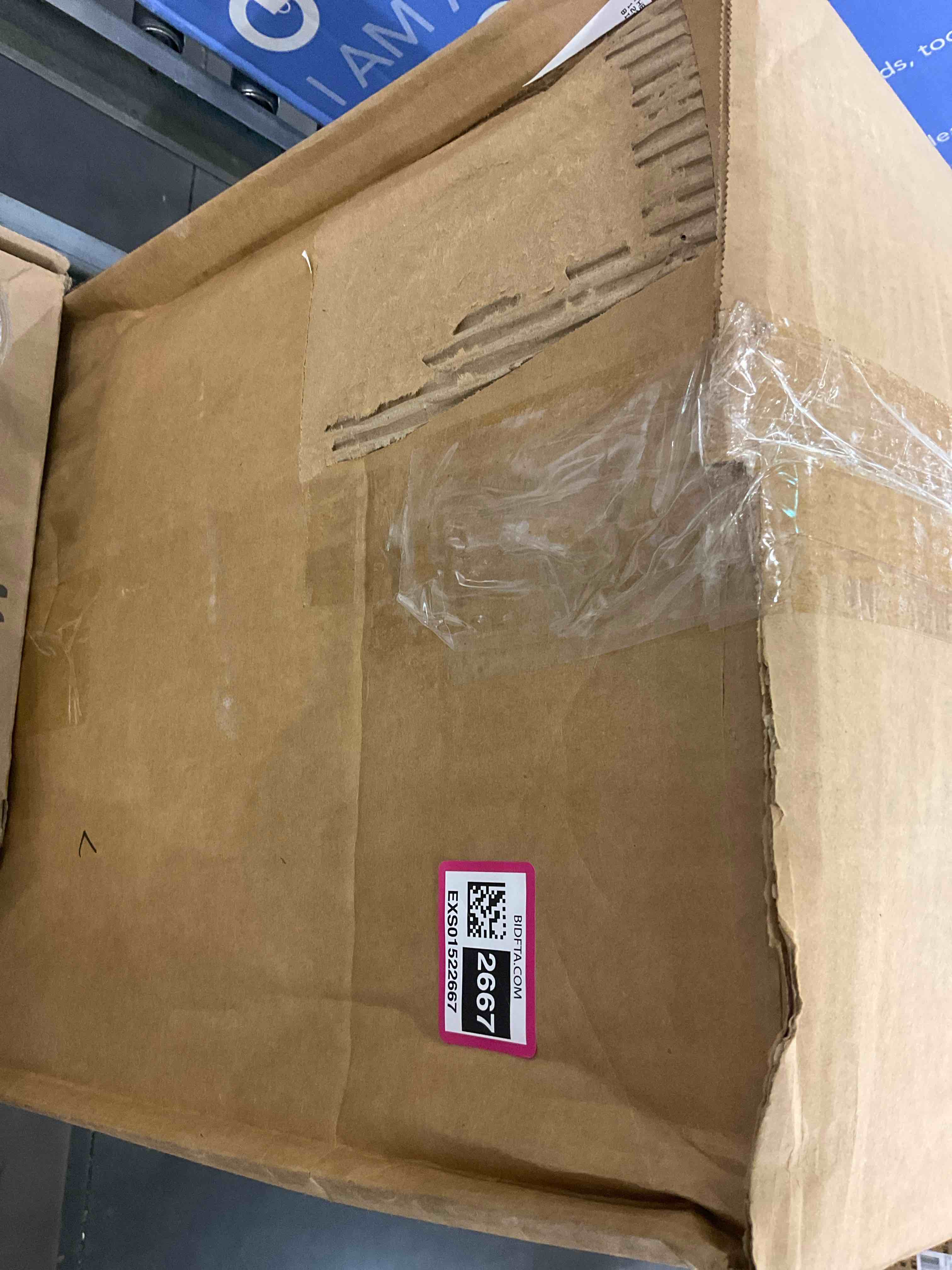 https://s3.amazonaws.com/lotting-images-prod/BargainHunt/EXS01522667_1714995792299.jpeg