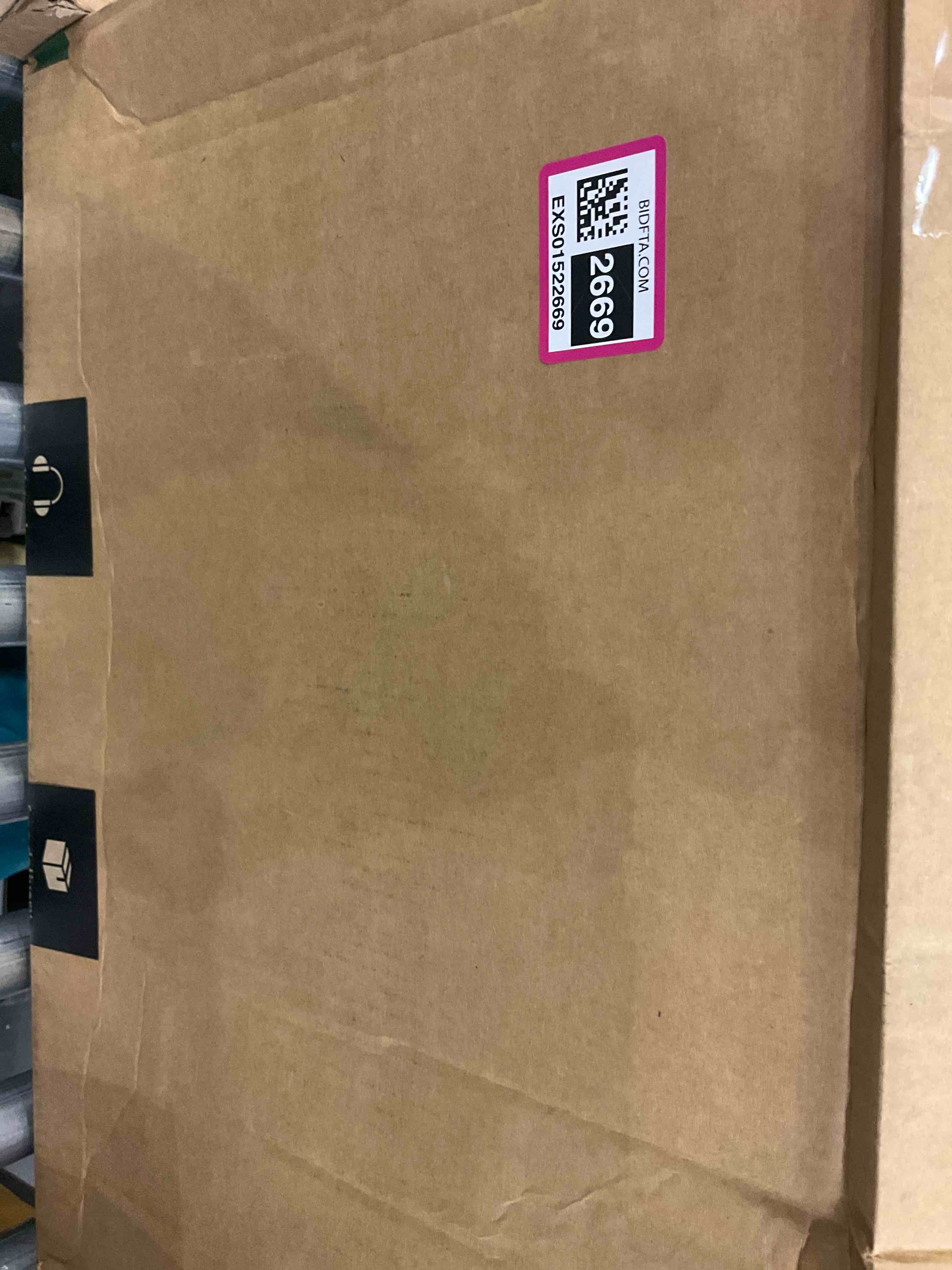 https://s3.amazonaws.com/lotting-images-prod/BargainHunt/EXS01522669_1714996173266.jpeg