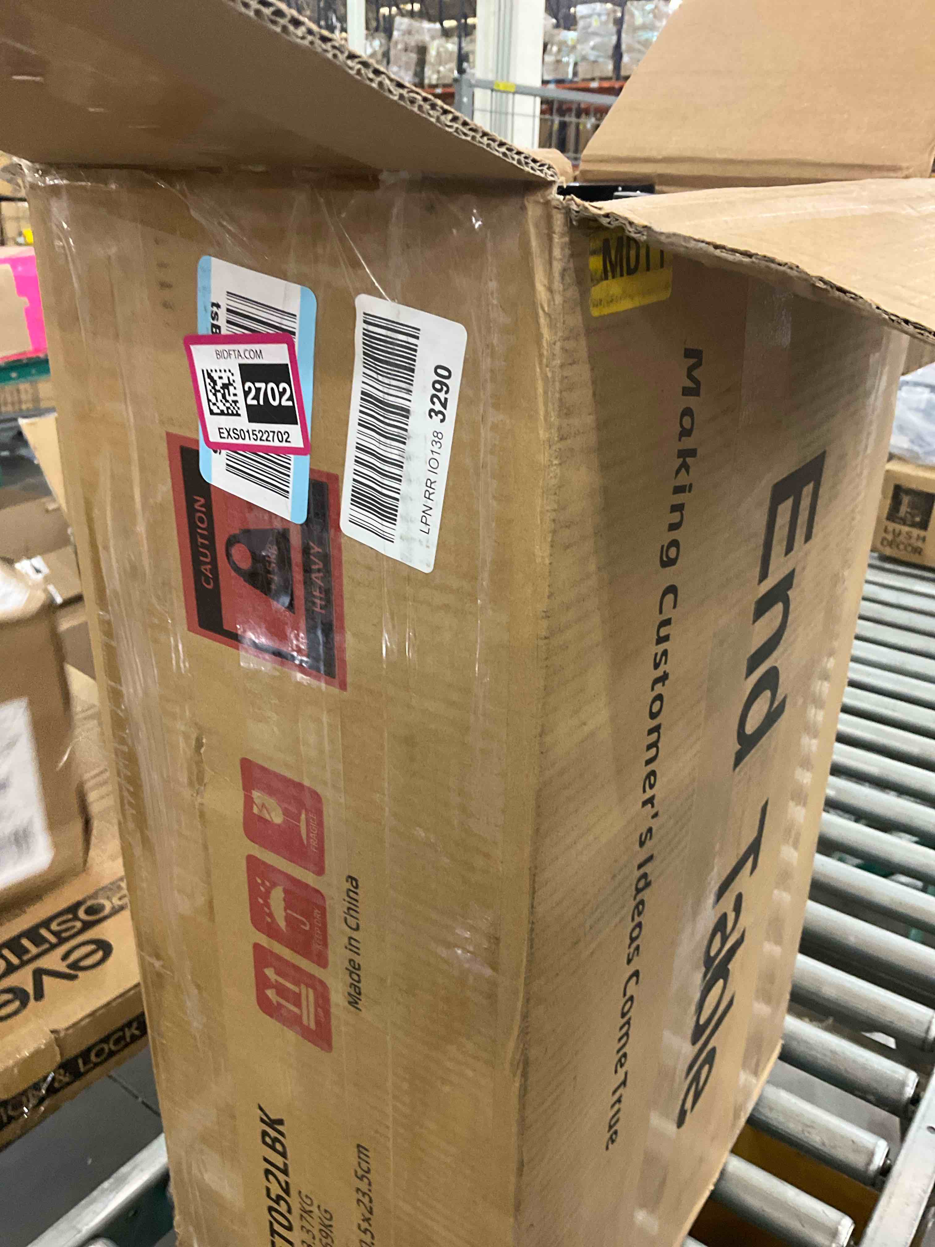 https://s3.amazonaws.com/lotting-images-prod/BargainHunt/EXS01522702_1715002900214.jpeg