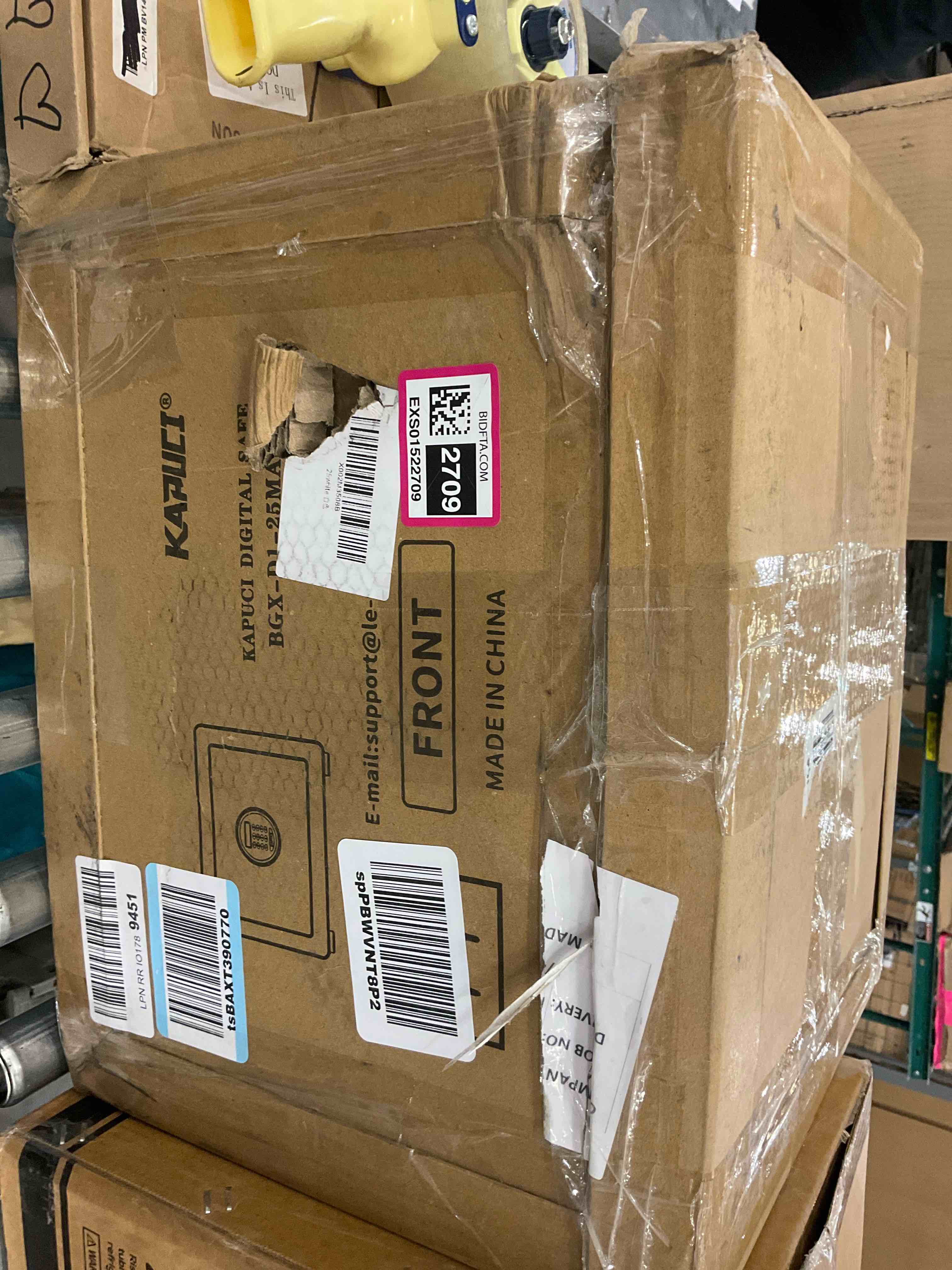 https://s3.amazonaws.com/lotting-images-prod/BargainHunt/EXS01522709_1715004118896.jpeg