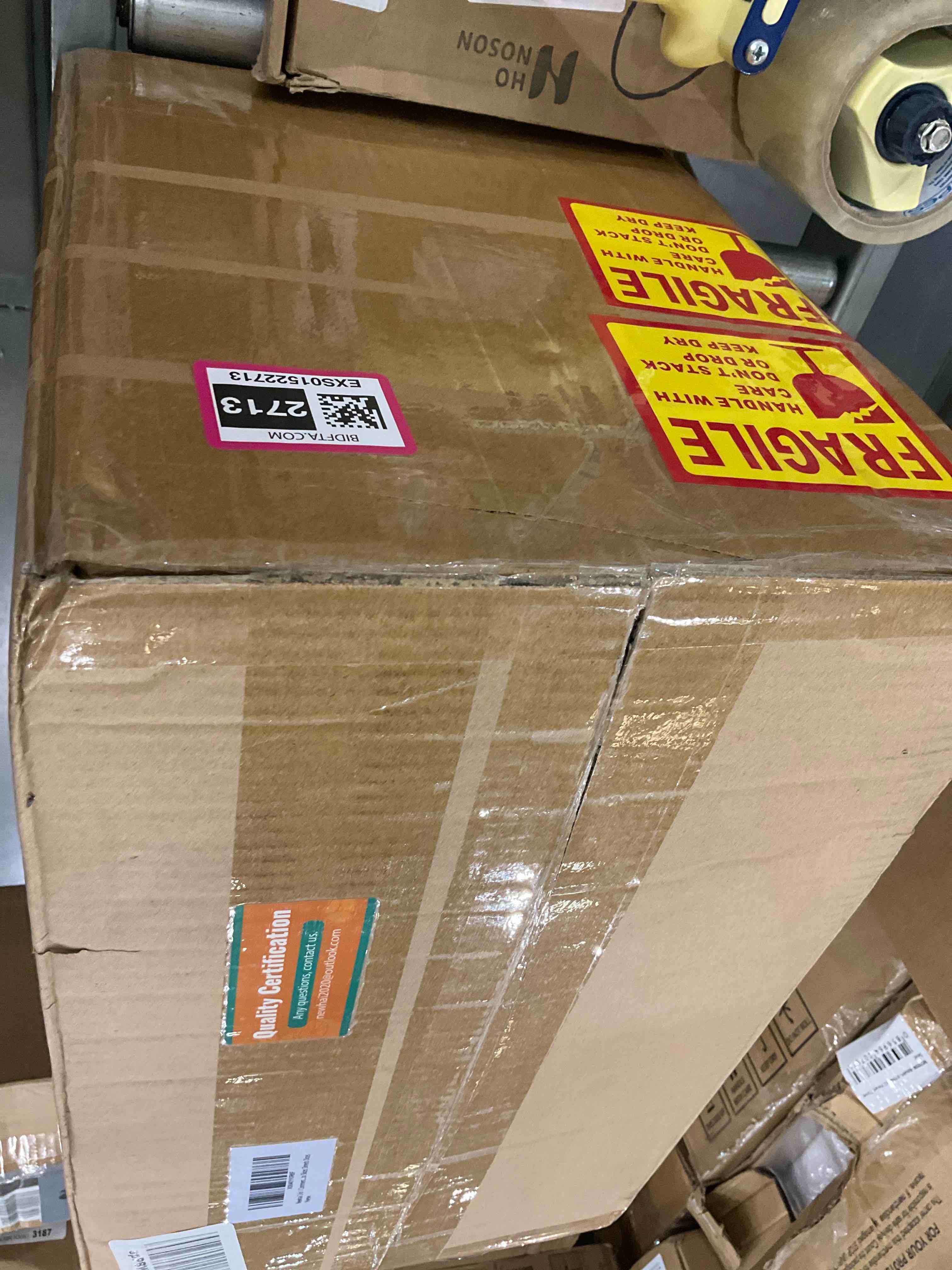 https://s3.amazonaws.com/lotting-images-prod/BargainHunt/EXS01522713_1715004702462.jpeg