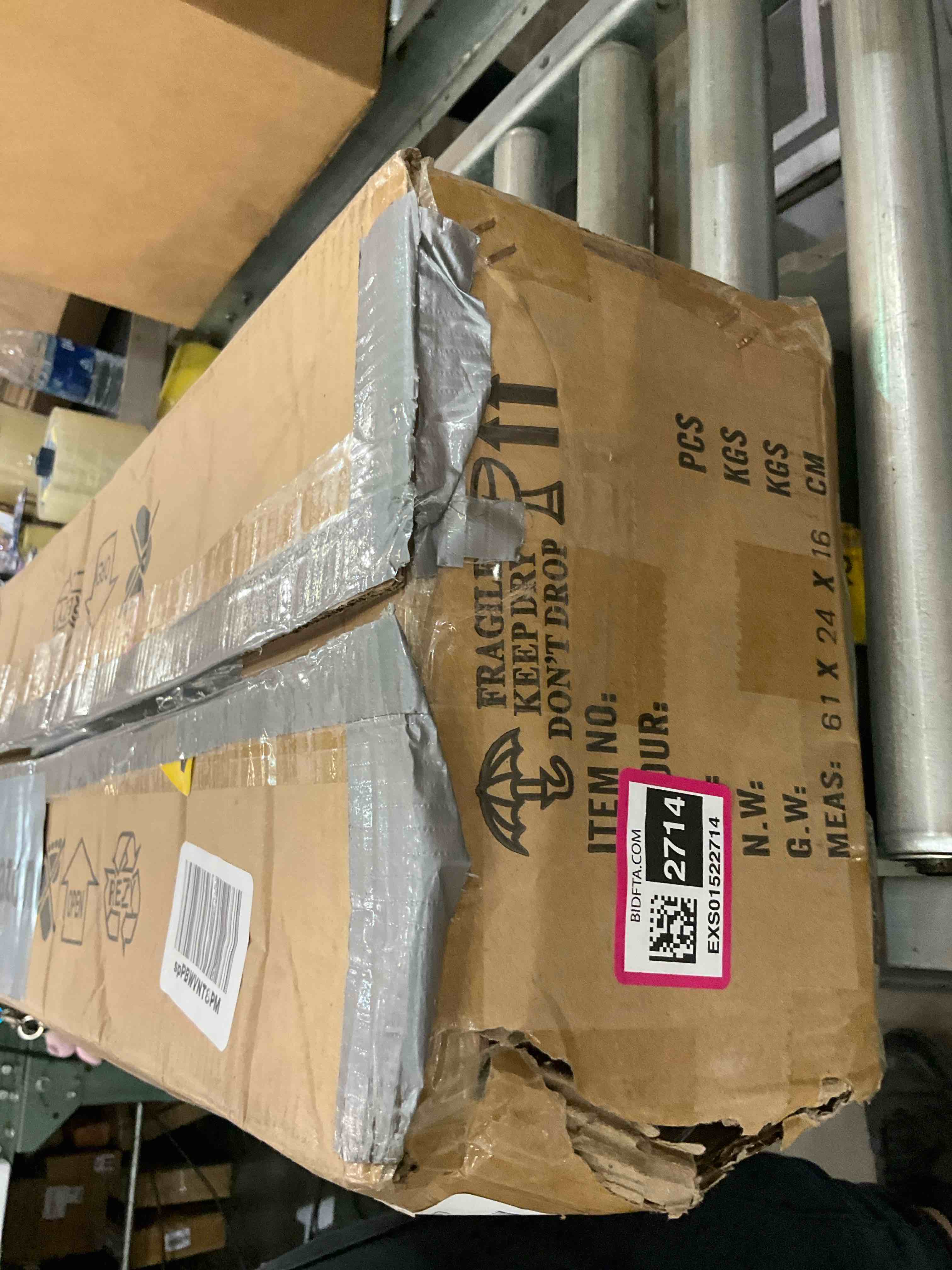 https://s3.amazonaws.com/lotting-images-prod/BargainHunt/EXS01522714_1715004762649.jpeg