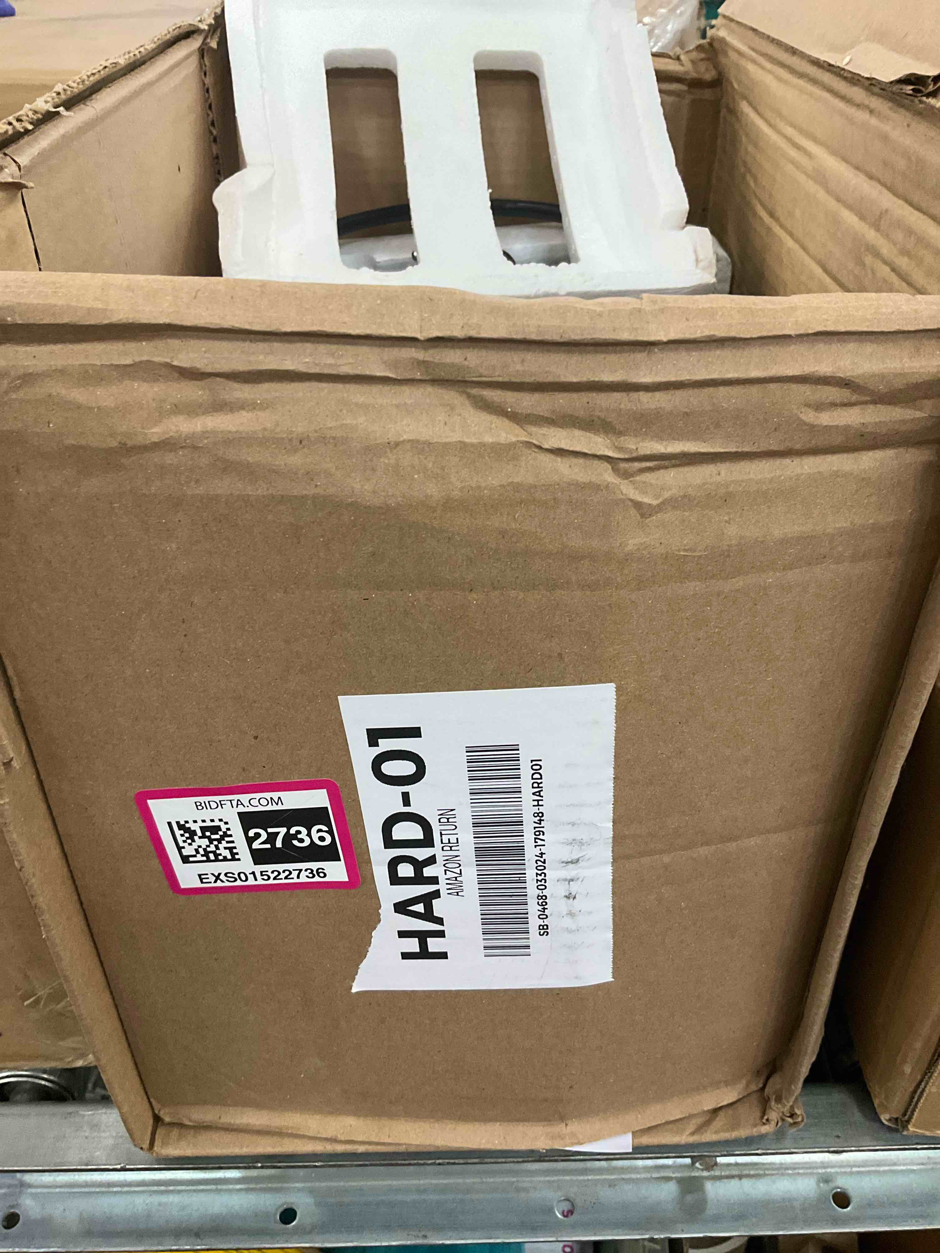 https://s3.amazonaws.com/lotting-images-prod/BargainHunt/EXS01522736_1715007819603.jpeg