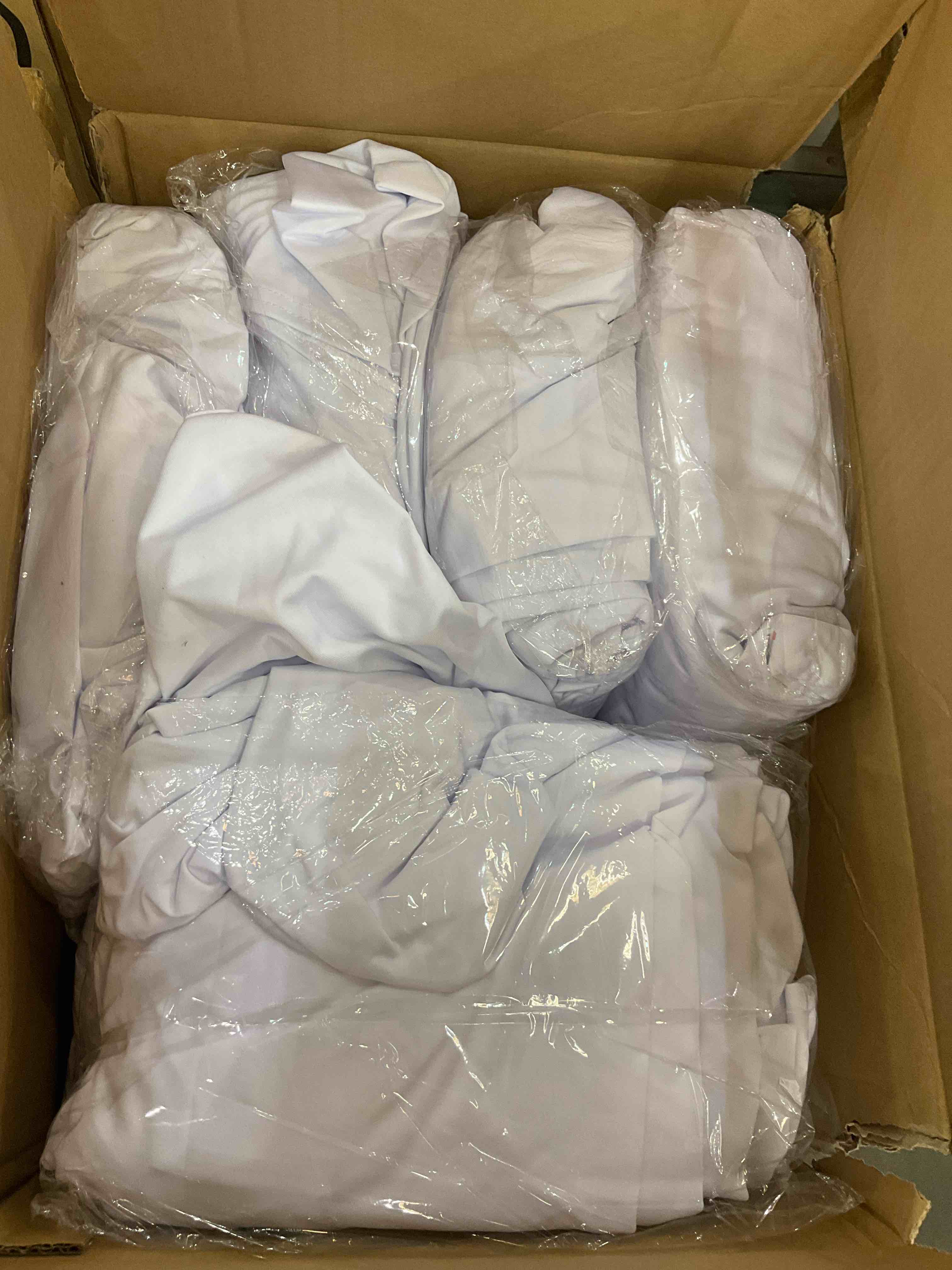 https://s3.amazonaws.com/lotting-images-prod/BargainHunt/EXS01522738_1715007997448.jpeg