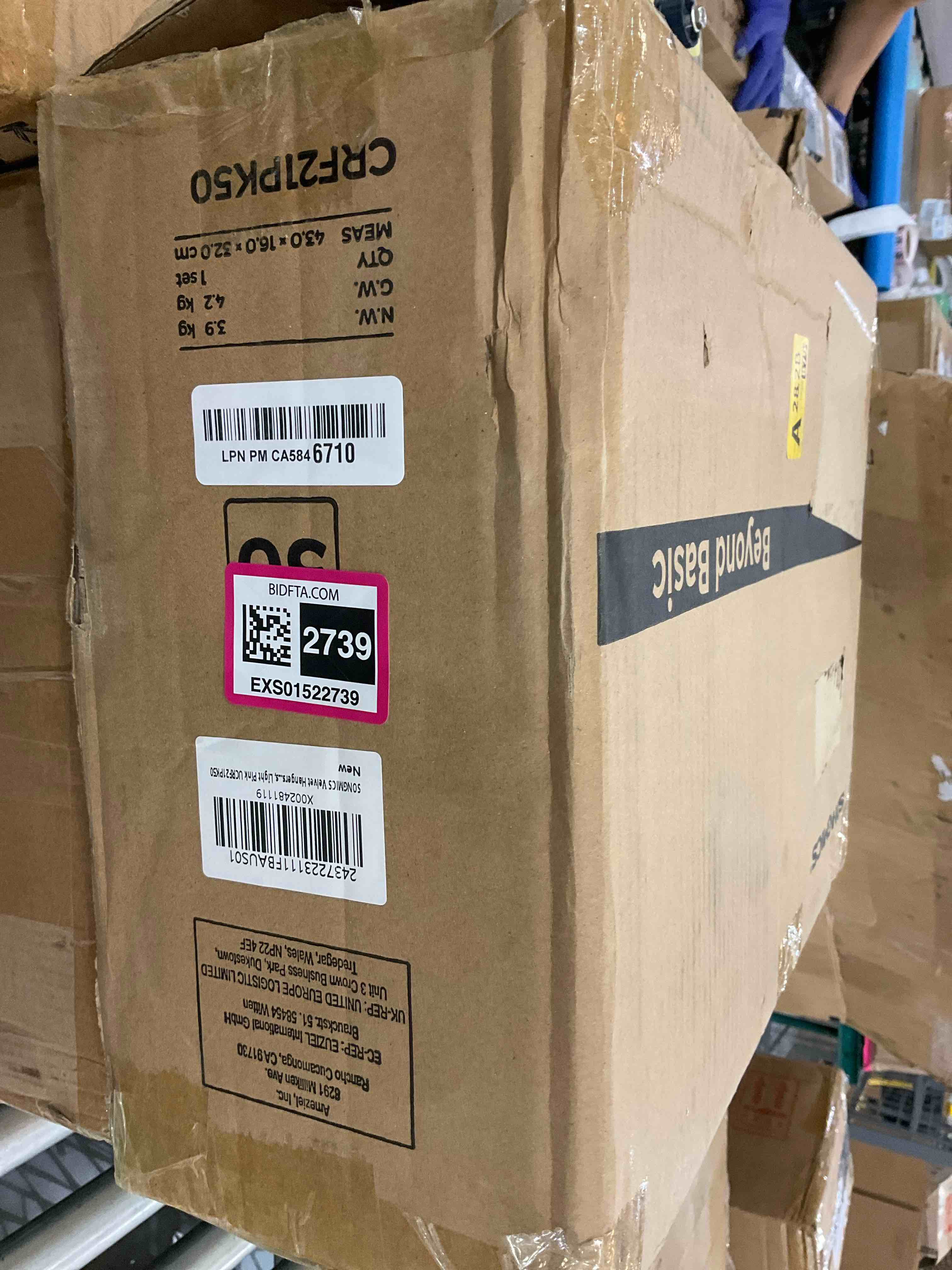 https://s3.amazonaws.com/lotting-images-prod/BargainHunt/EXS01522739_1715008055141.jpeg