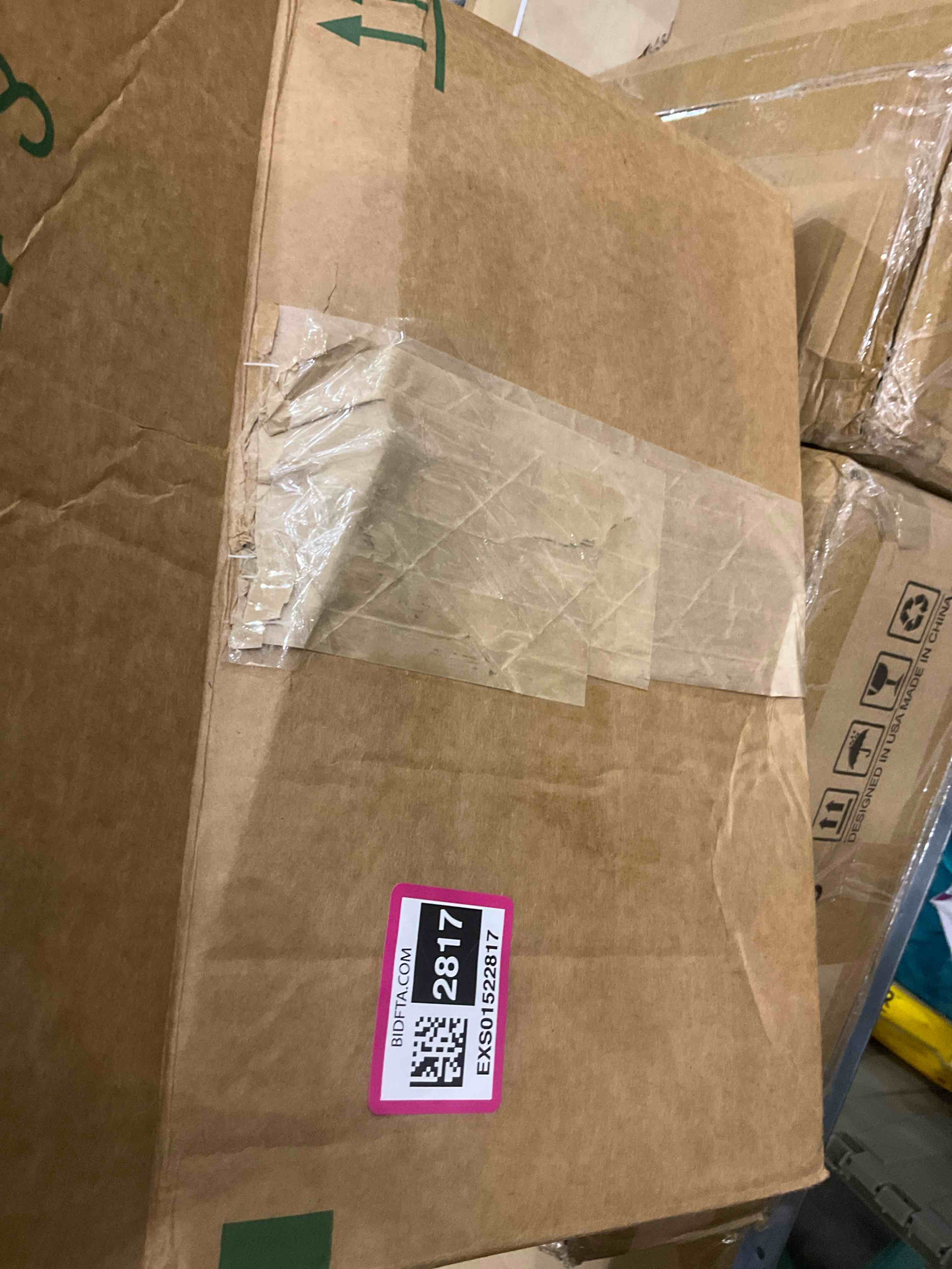 https://s3.amazonaws.com/lotting-images-prod/BargainHunt/EXS01522817_1715168863517.jpeg