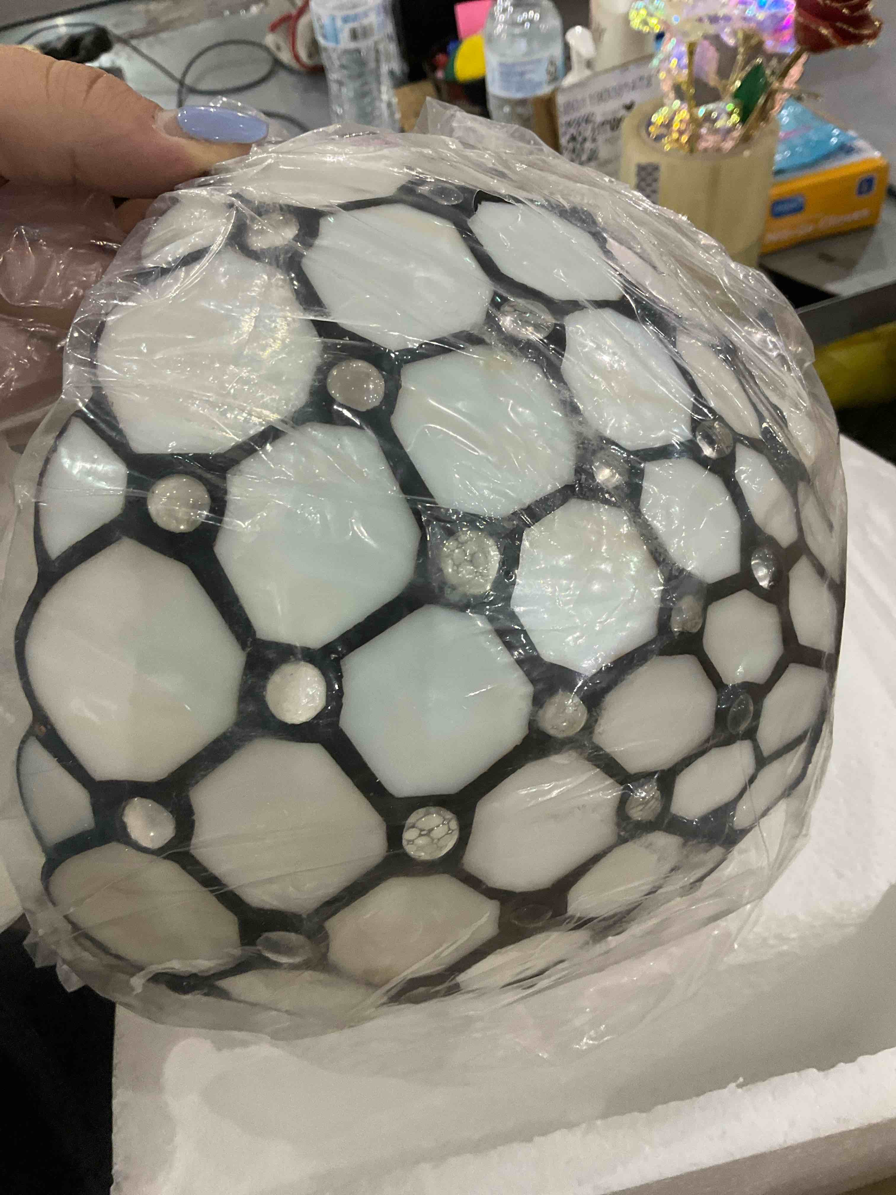 https://s3.amazonaws.com/lotting-images-prod/BargainHunt/EXS01522821_1715169415375.jpeg