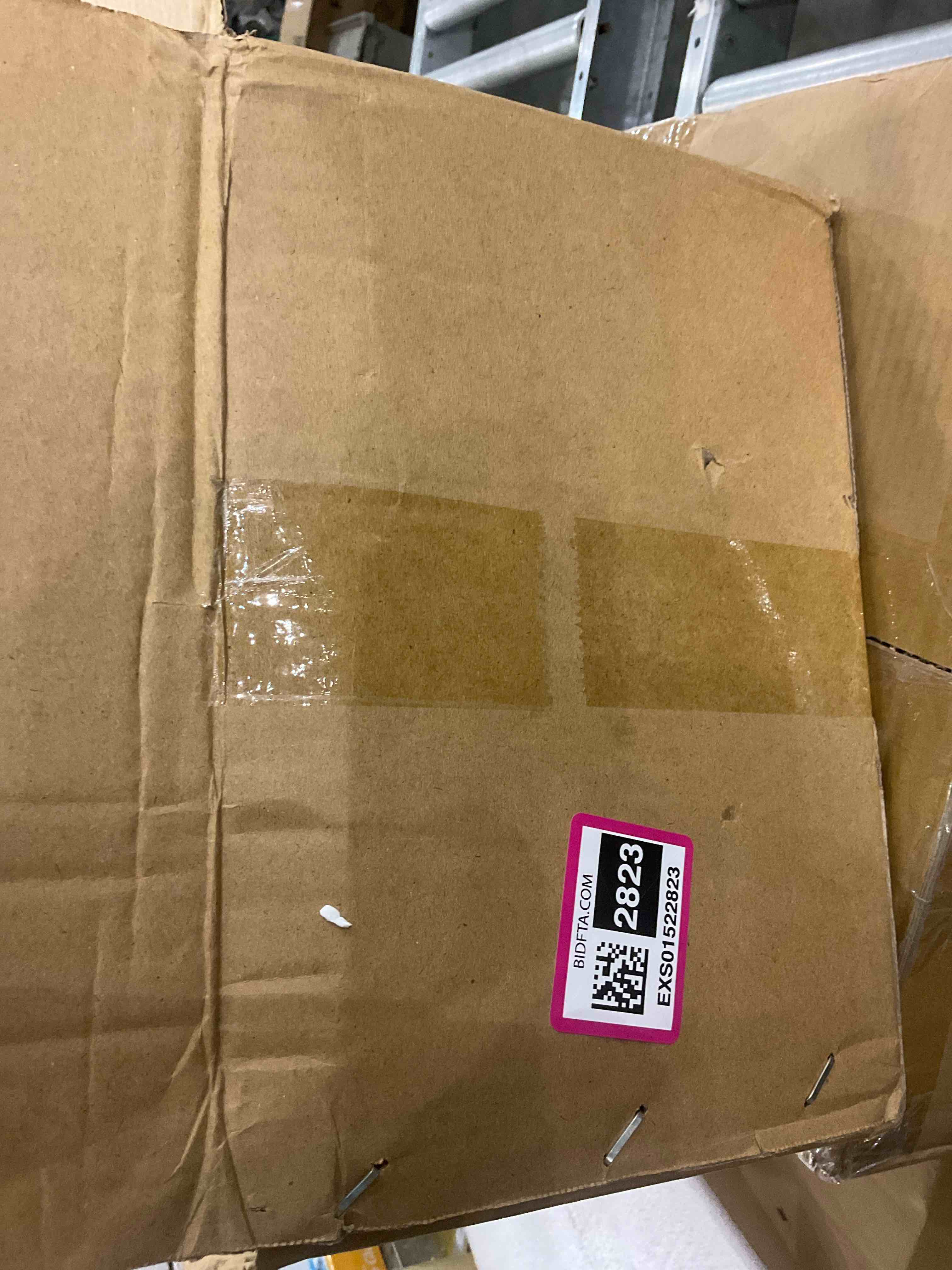 https://s3.amazonaws.com/lotting-images-prod/BargainHunt/EXS01522823_1715169889849.jpeg