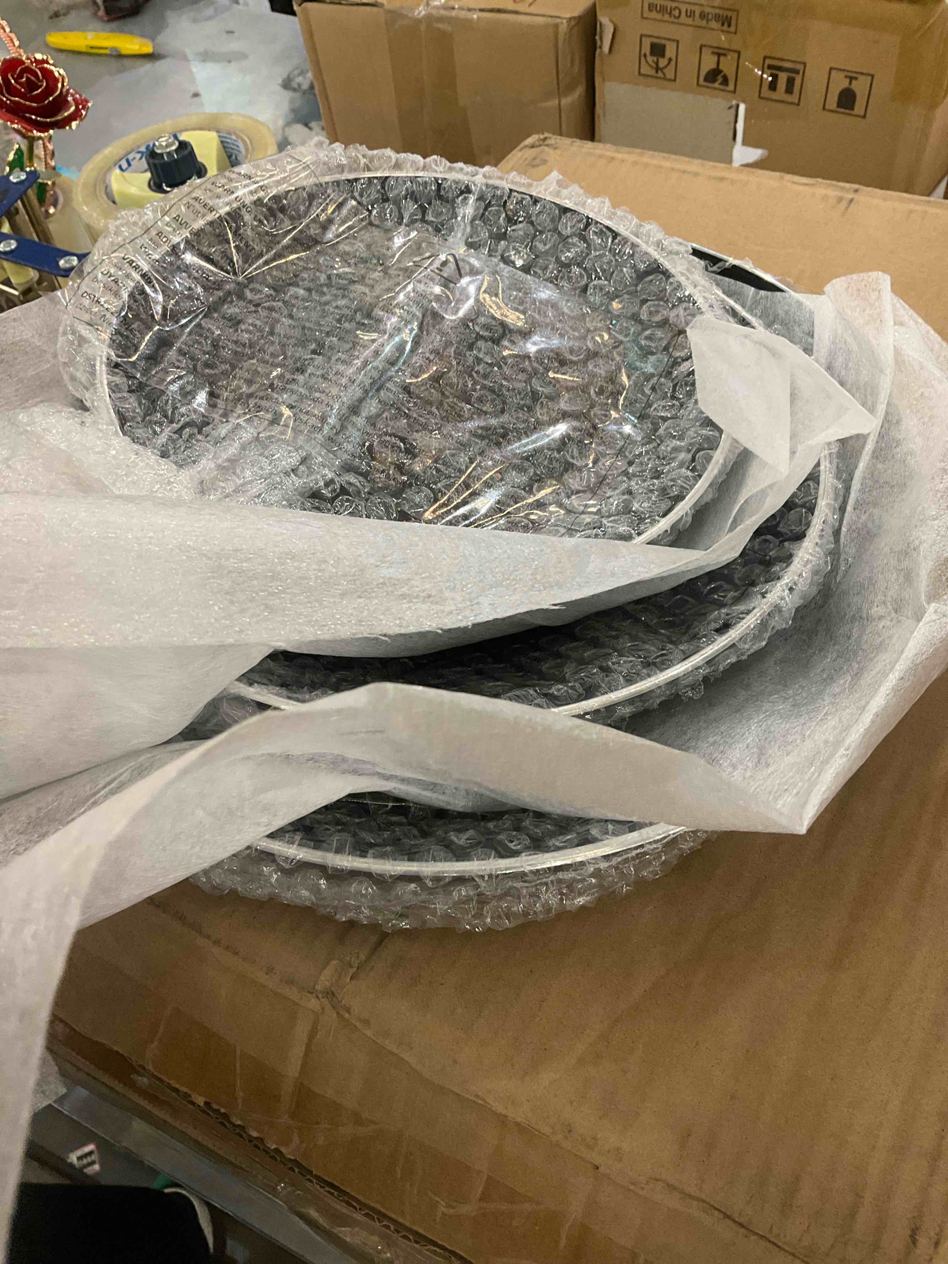 https://s3.amazonaws.com/lotting-images-prod/BargainHunt/EXS01522948_1715188729884.jpeg