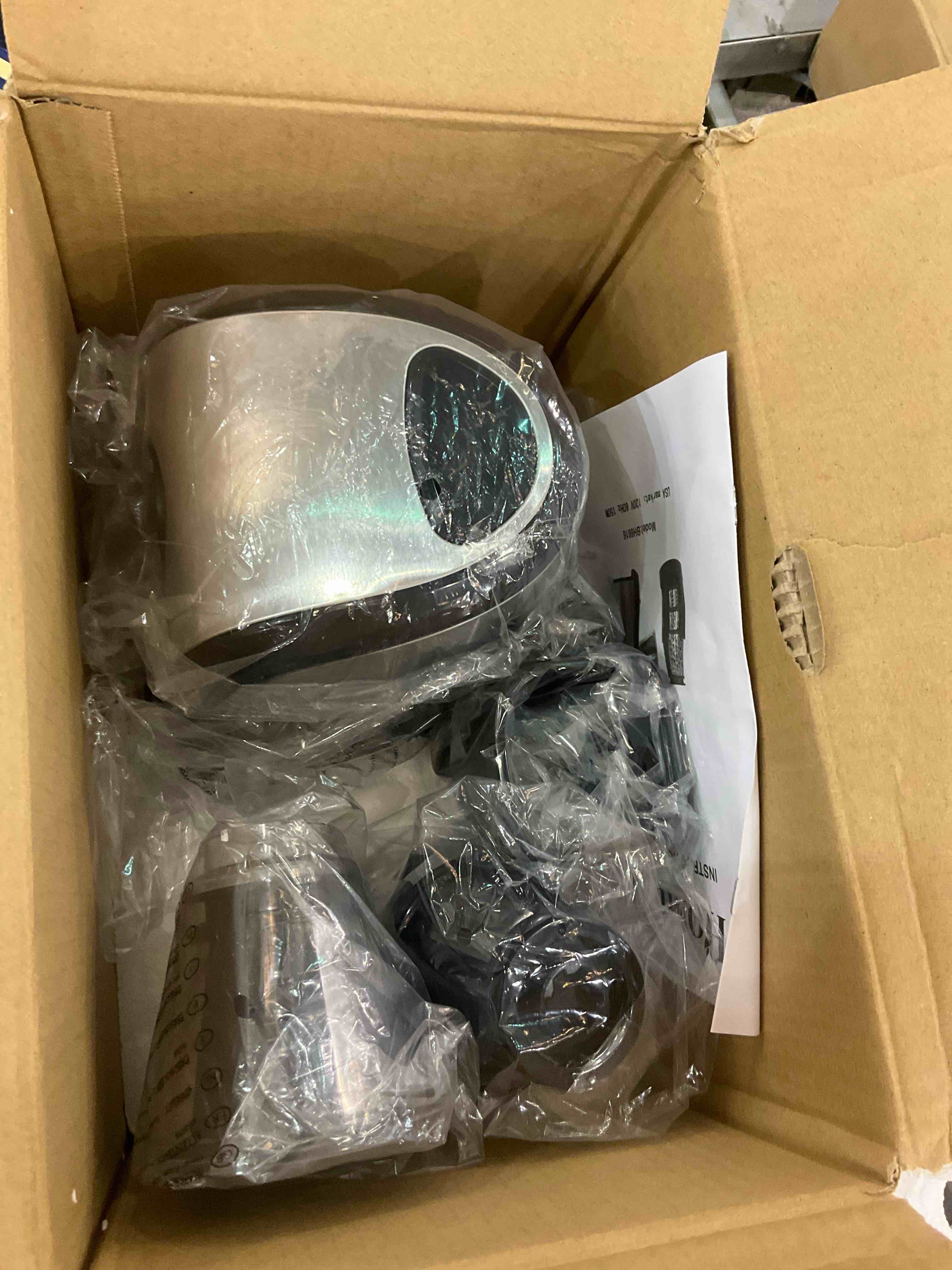 https://s3.amazonaws.com/lotting-images-prod/BargainHunt/EXS01522963_1715193309438.jpeg