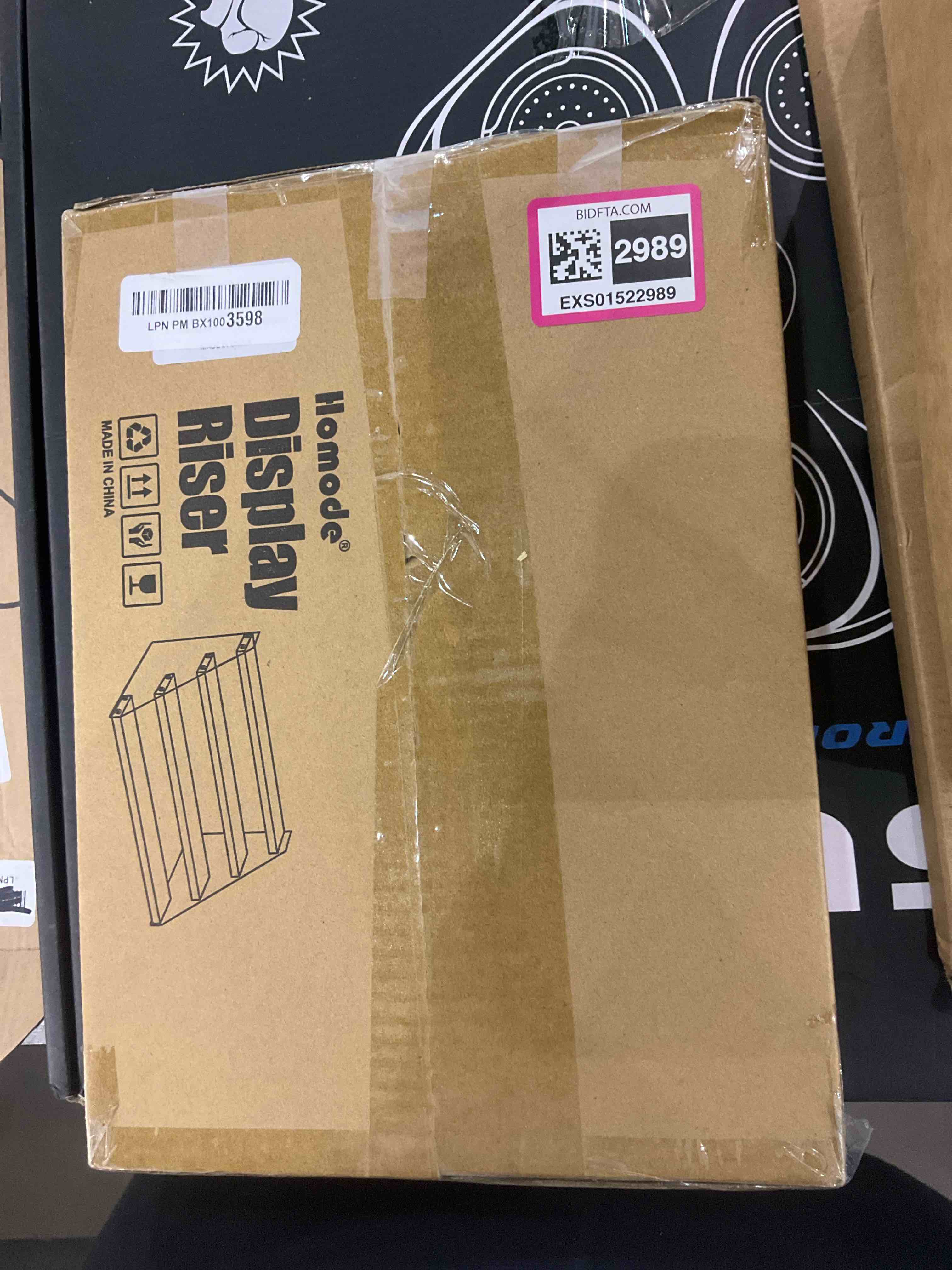 https://s3.amazonaws.com/lotting-images-prod/BargainHunt/EXS01522989_1715257417212.jpeg