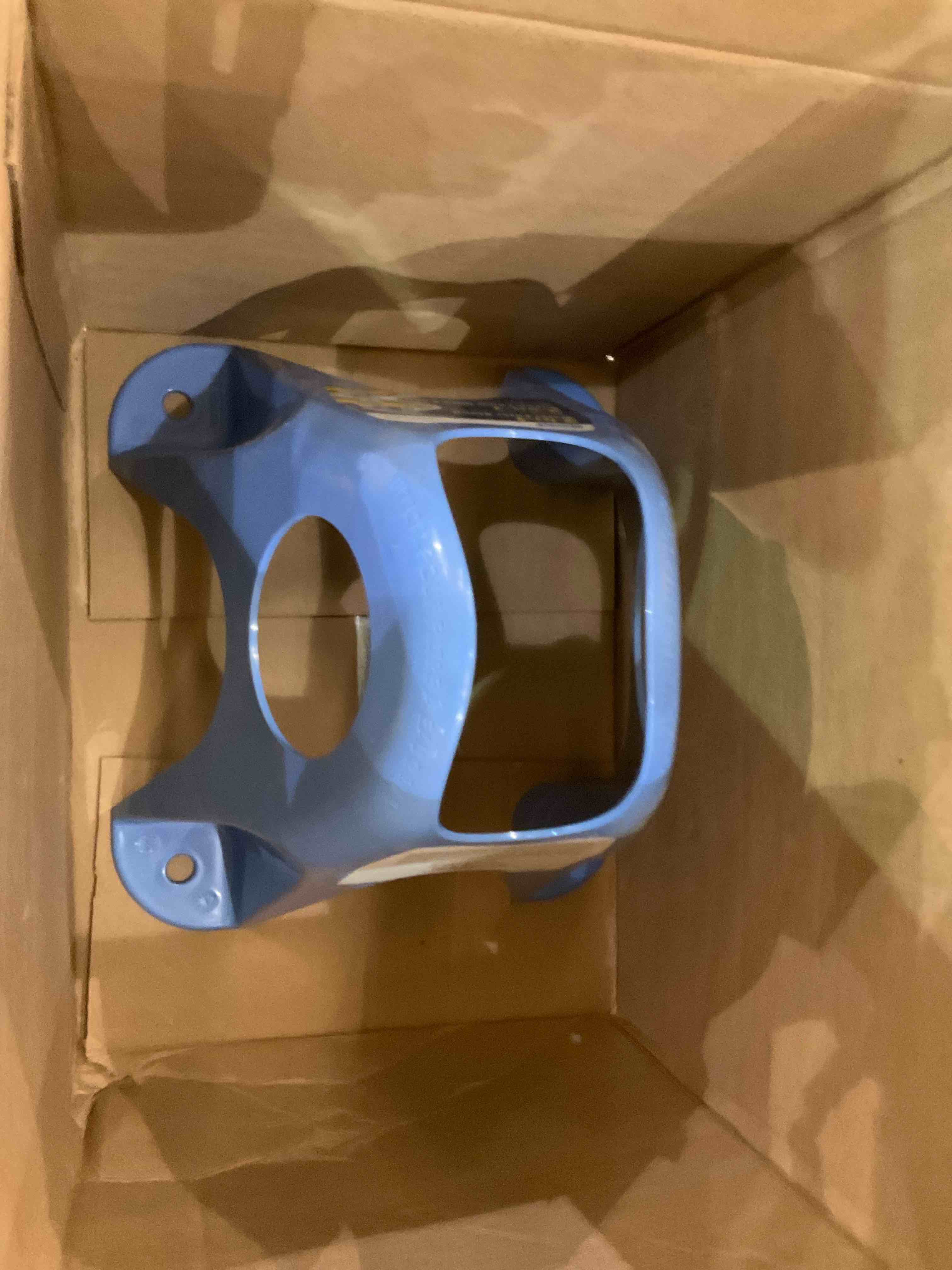 https://s3.amazonaws.com/lotting-images-prod/BargainHunt/EXS01523755_1714051765027.jpeg