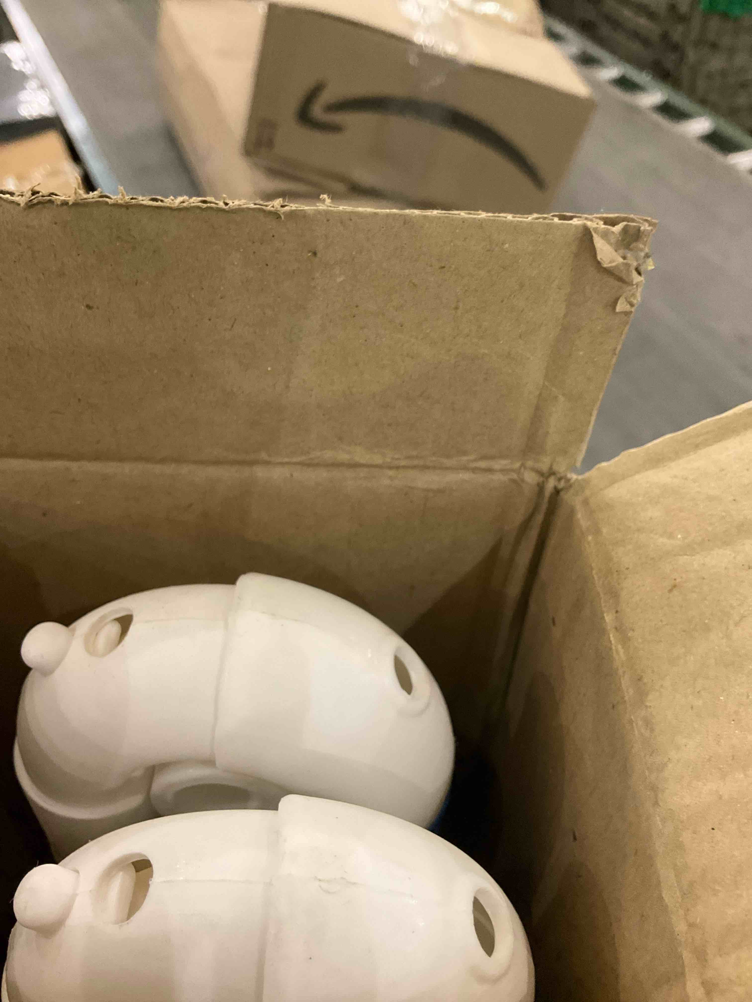 https://s3.amazonaws.com/lotting-images-prod/BargainHunt/EXS01523763_1714052805838.jpeg