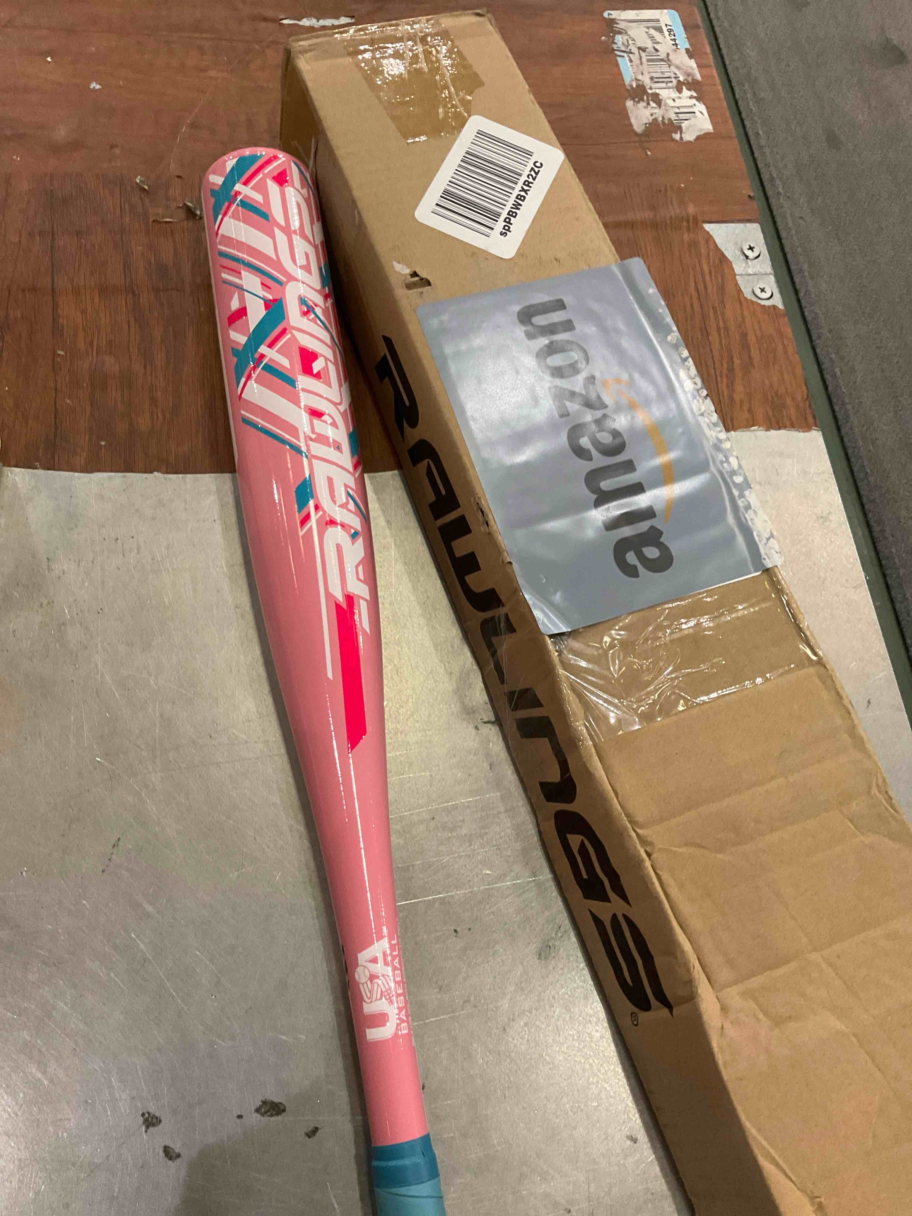 https://s3.amazonaws.com/lotting-images-prod/BargainHunt/EXS01523767_1714053164768.jpeg