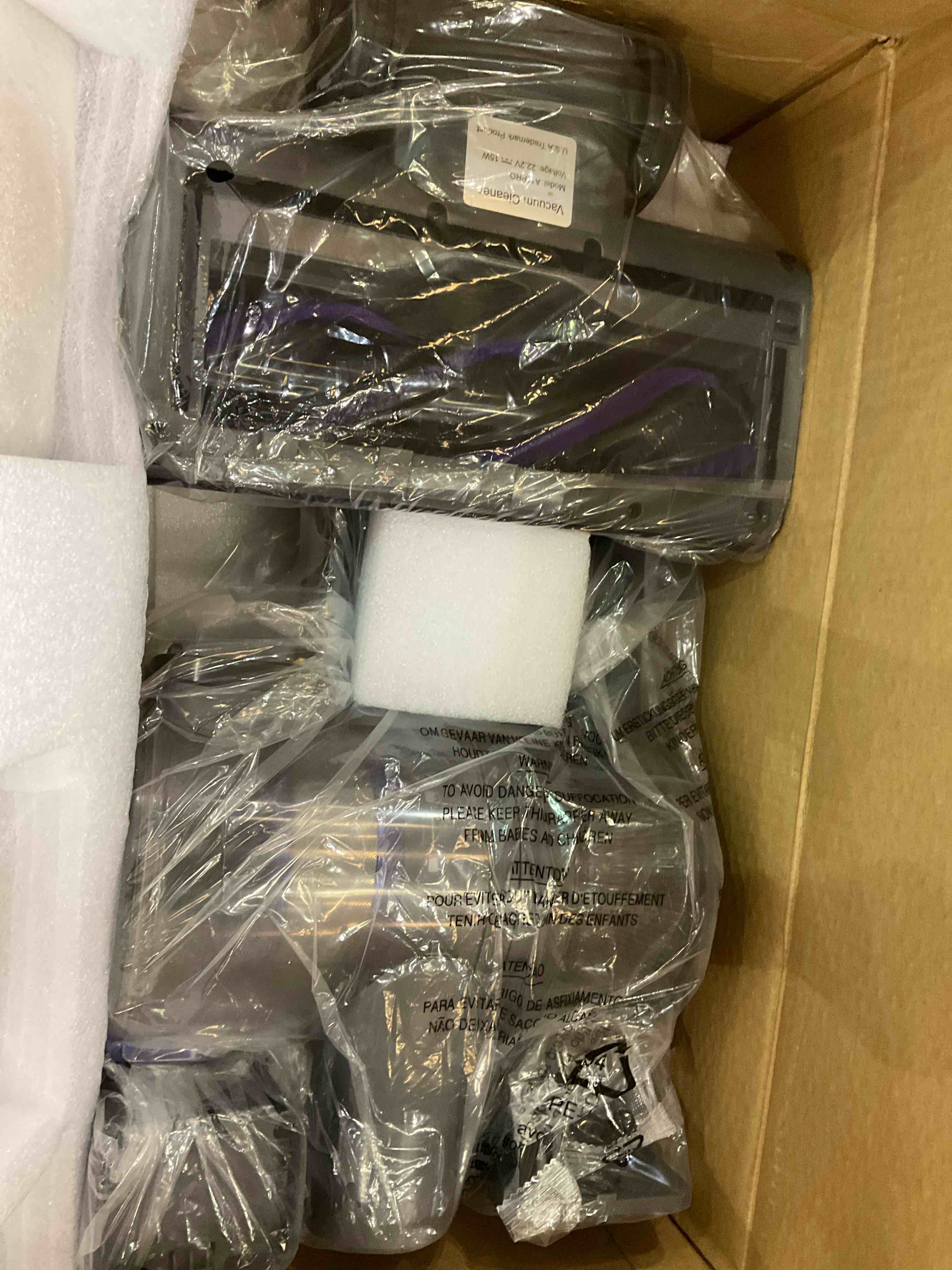 https://s3.amazonaws.com/lotting-images-prod/BargainHunt/EXS01523972_1715094510999.jpeg