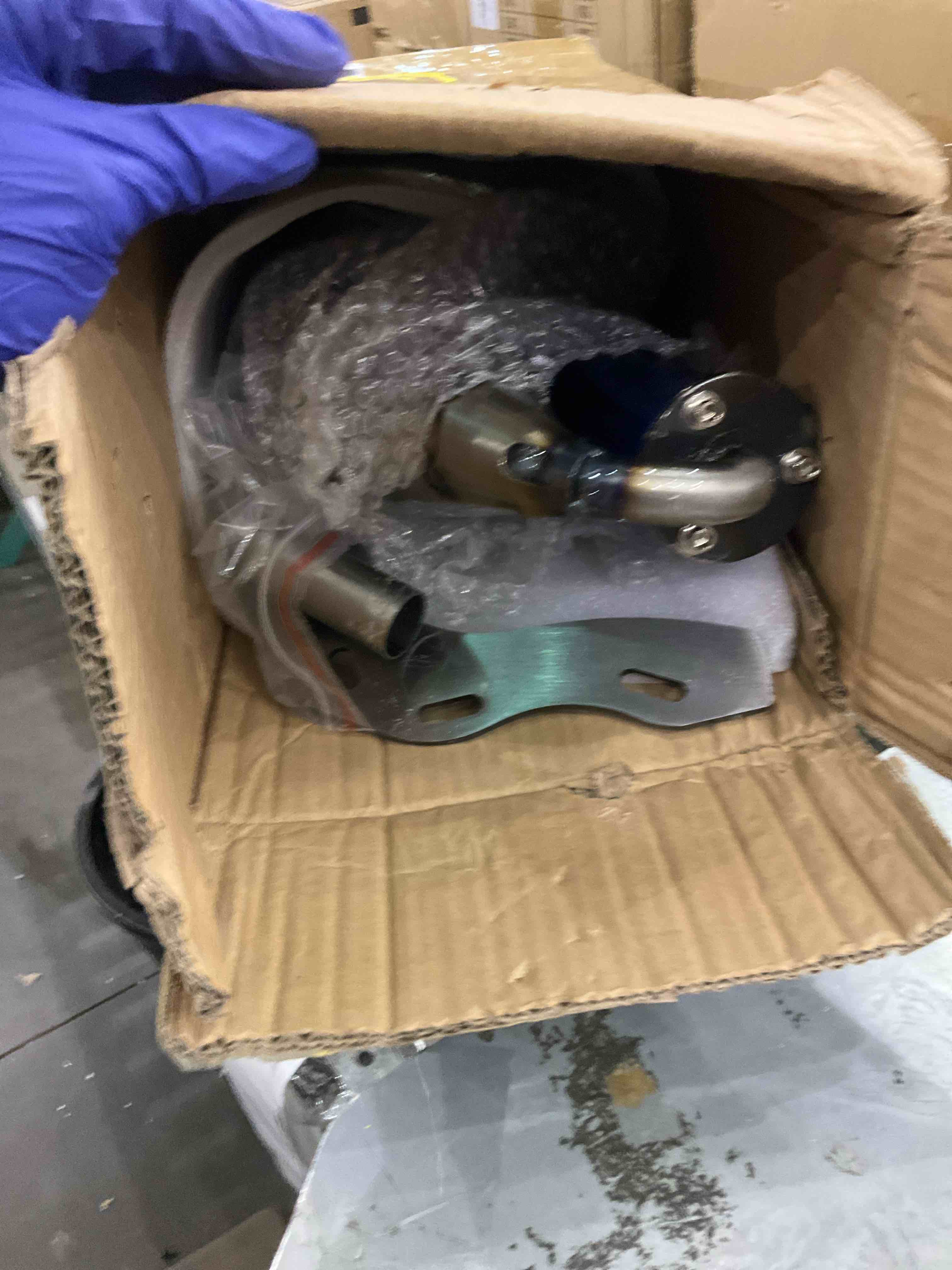 https://s3.amazonaws.com/lotting-images-prod/BargainHunt/EXS01524582_1715083992918.jpeg