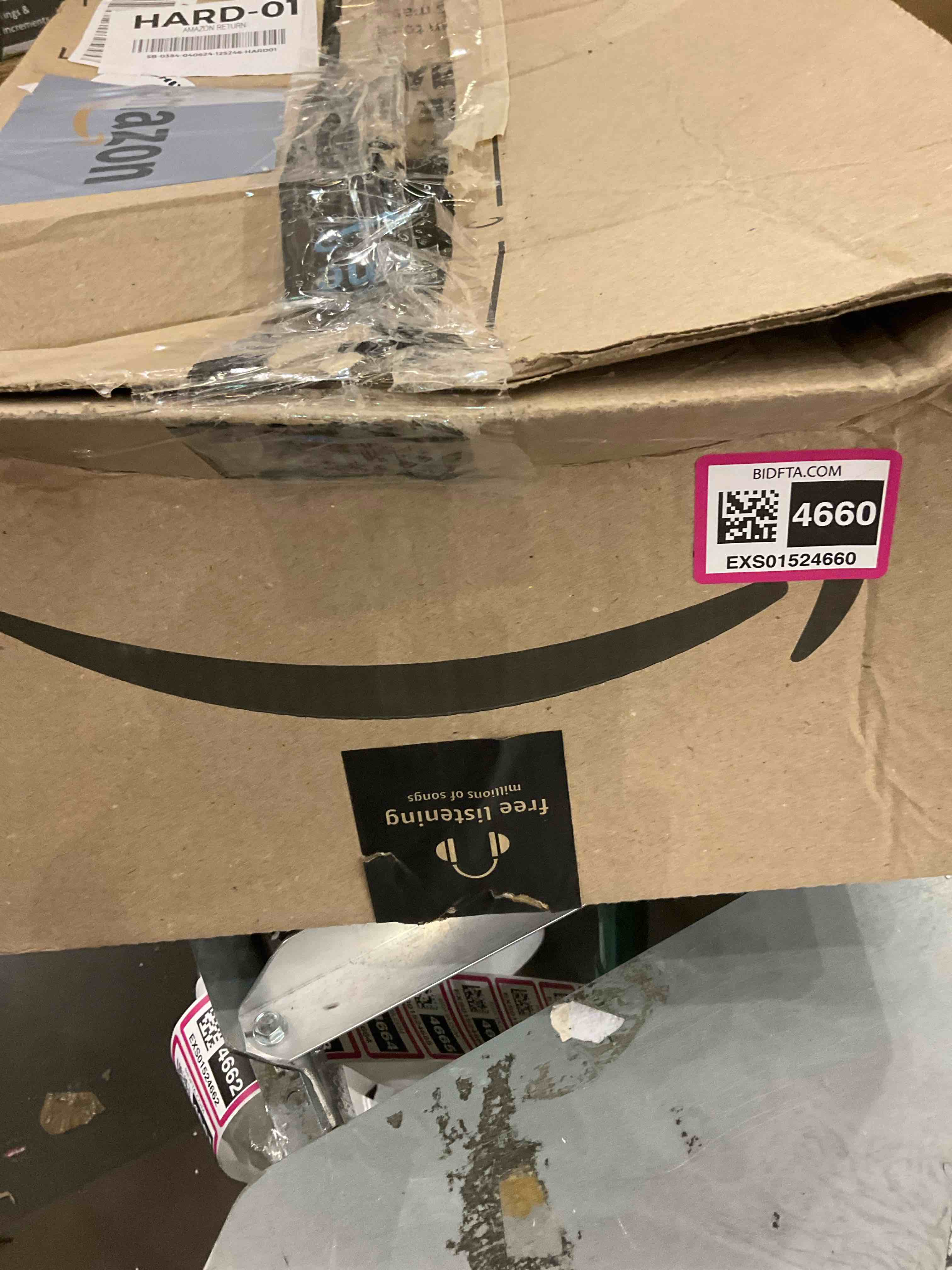 https://s3.amazonaws.com/lotting-images-prod/BargainHunt/EXS01524660_1715093651261.jpeg