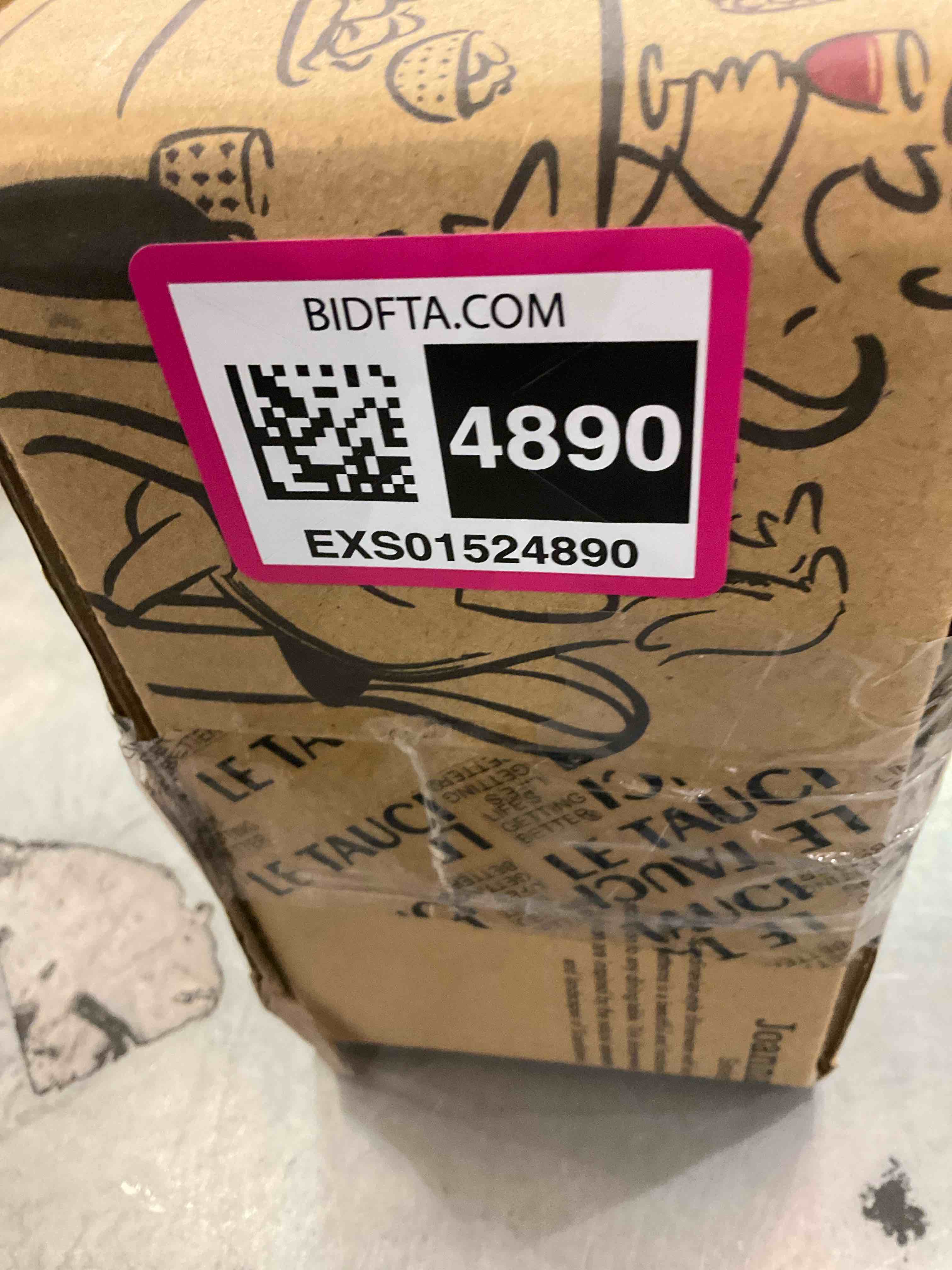 https://s3.amazonaws.com/lotting-images-prod/BargainHunt/EXS01524890_1715189214556.jpeg