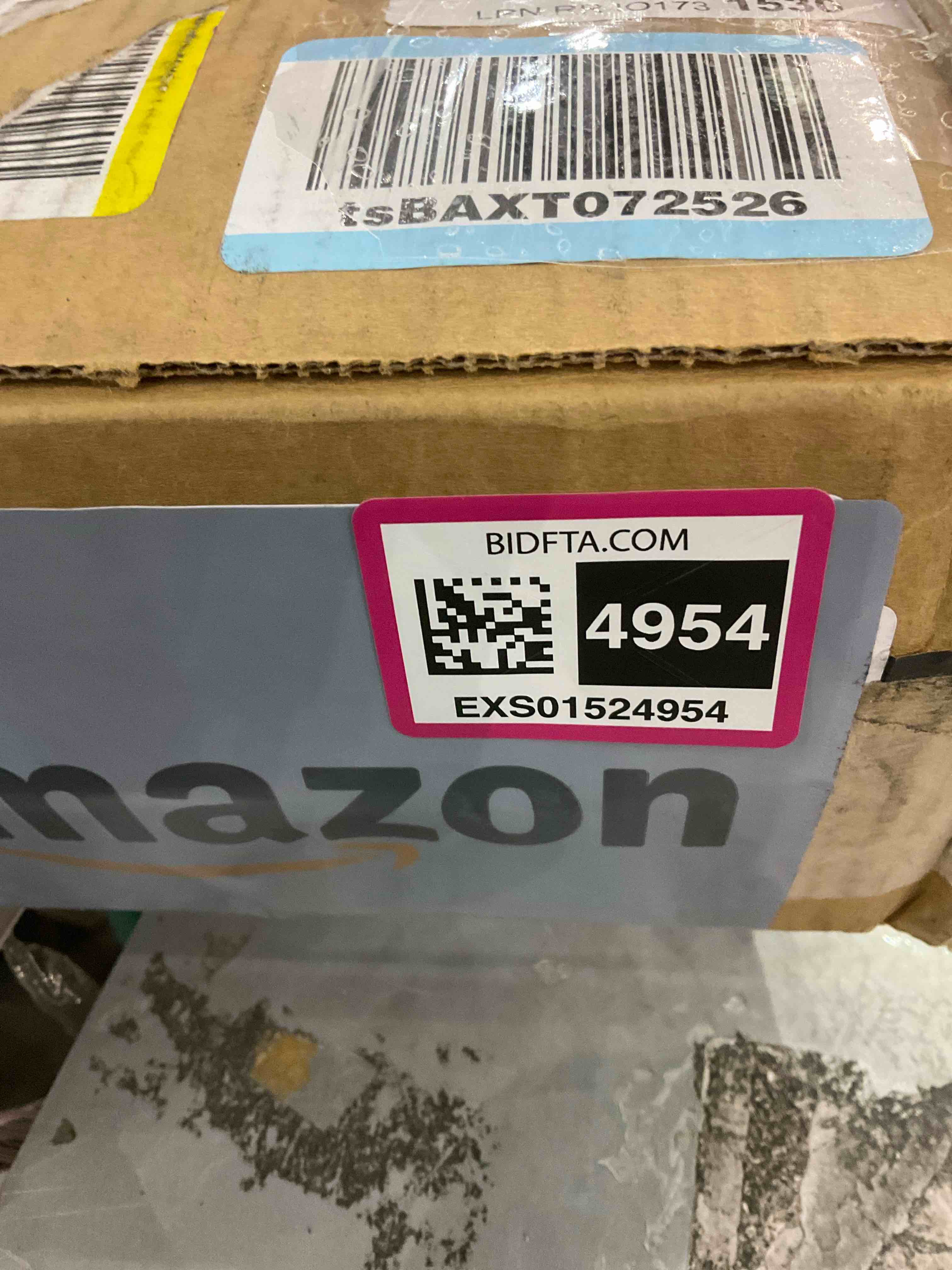 https://s3.amazonaws.com/lotting-images-prod/BargainHunt/EXS01524954_1715340194040.jpeg
