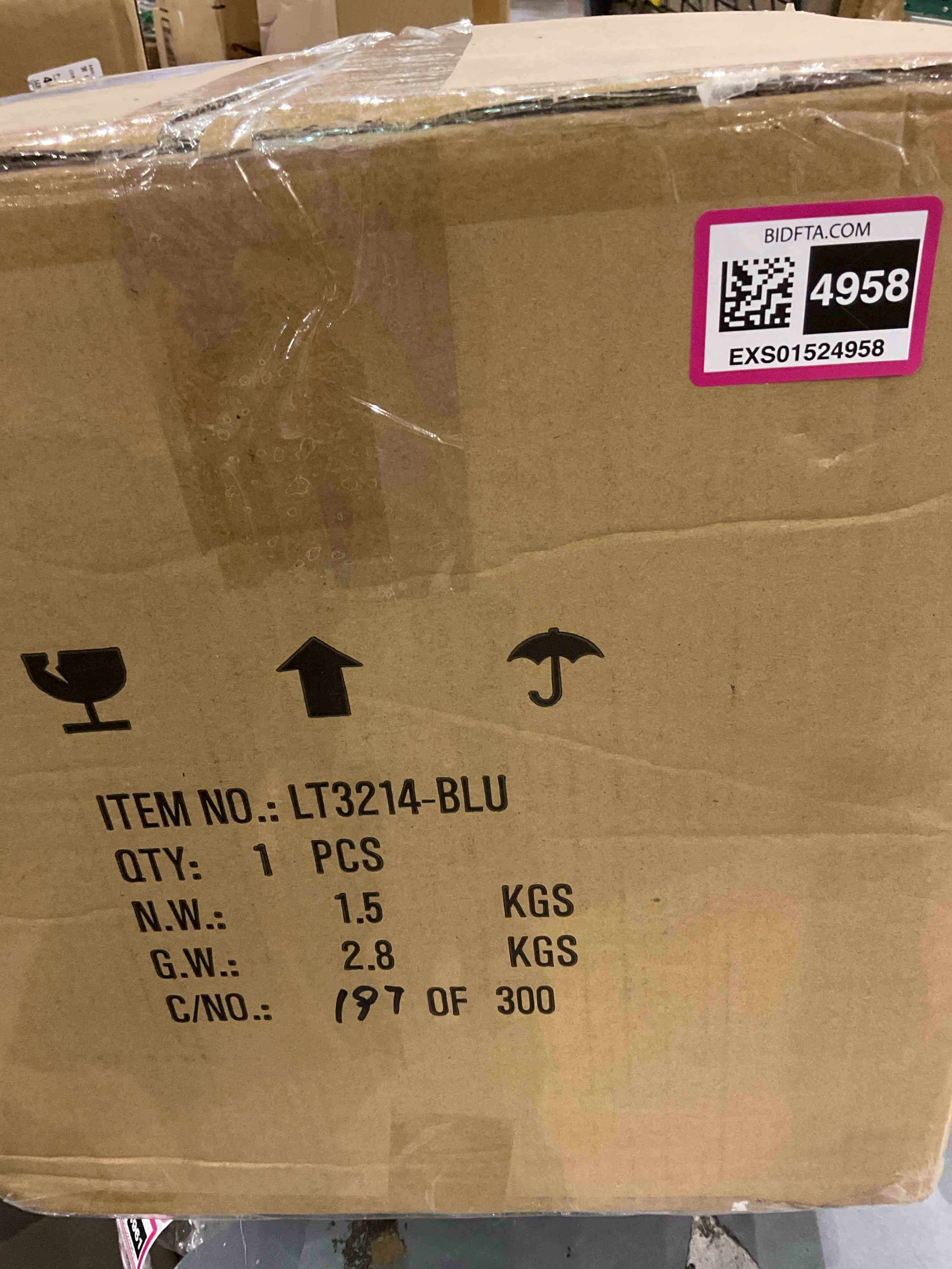 https://s3.amazonaws.com/lotting-images-prod/BargainHunt/EXS01524958_1715340585921.jpeg