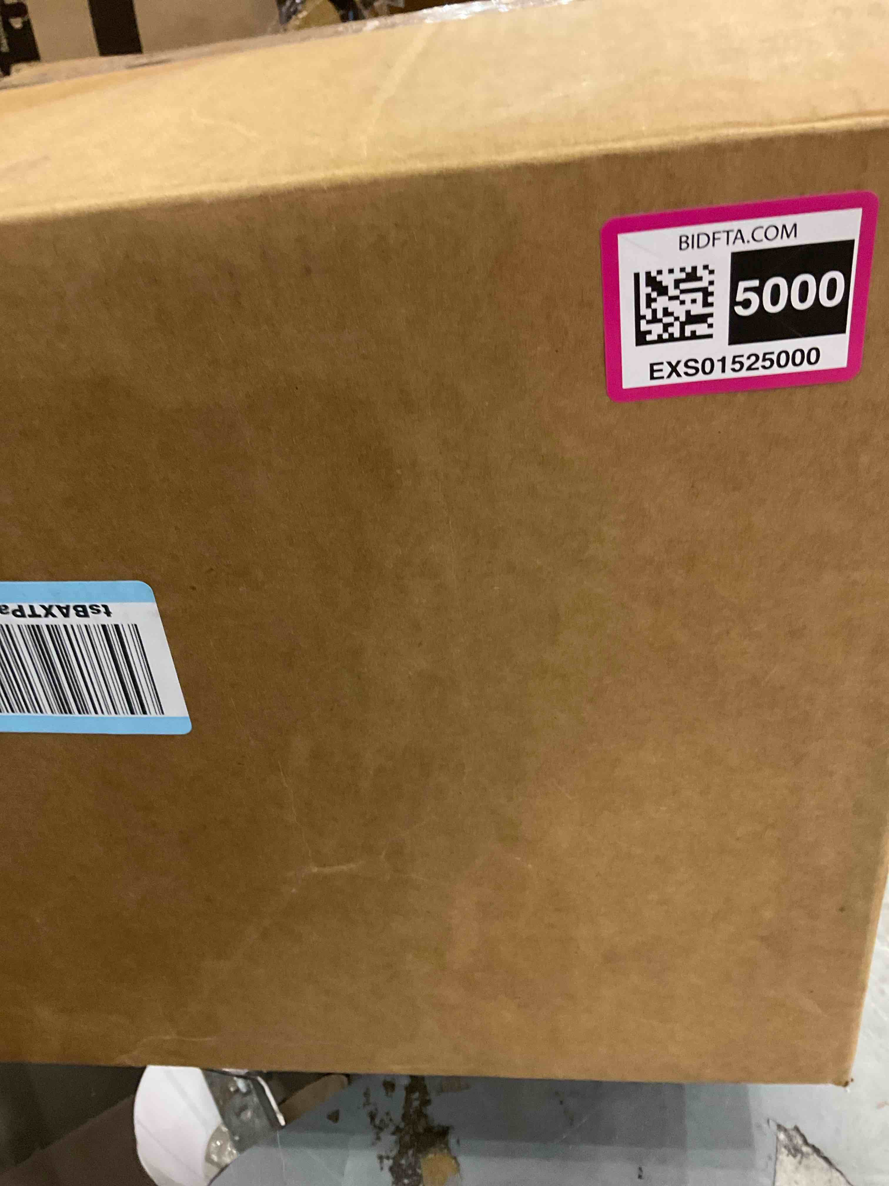 https://s3.amazonaws.com/lotting-images-prod/BargainHunt/EXS01525000_1715345468730.jpeg
