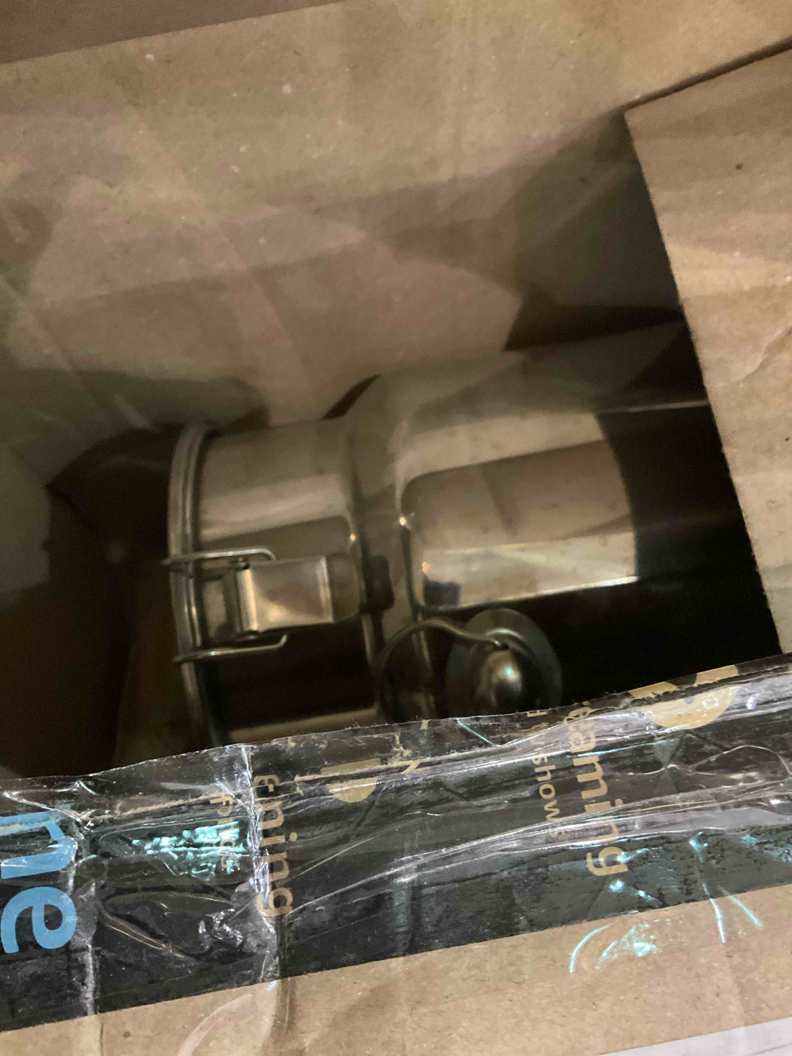 https://s3.amazonaws.com/lotting-images-prod/BargainHunt/EXS01525008_1713874390760.jpeg