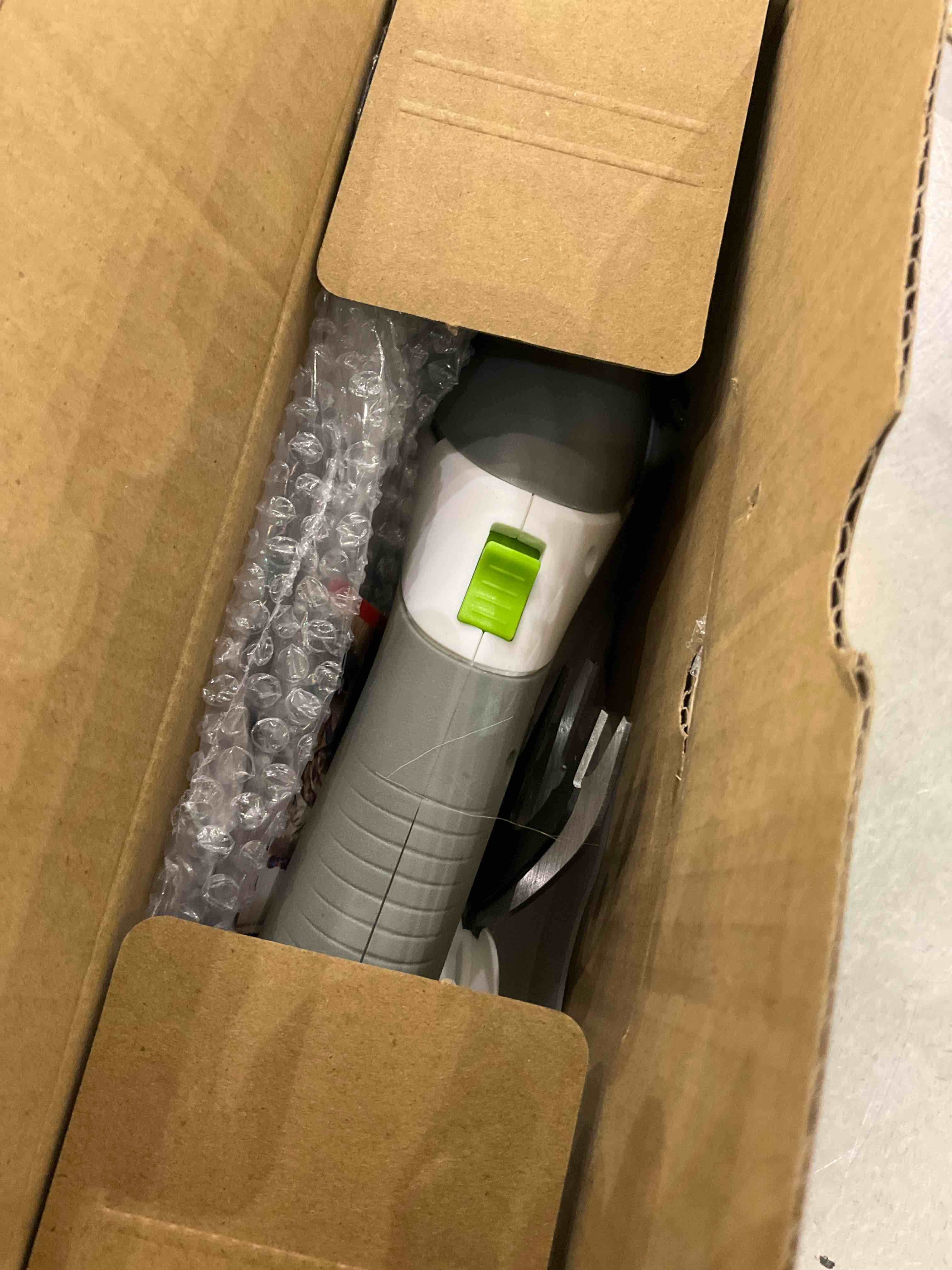 https://s3.amazonaws.com/lotting-images-prod/BargainHunt/EXS01525183_1713962882730.jpeg