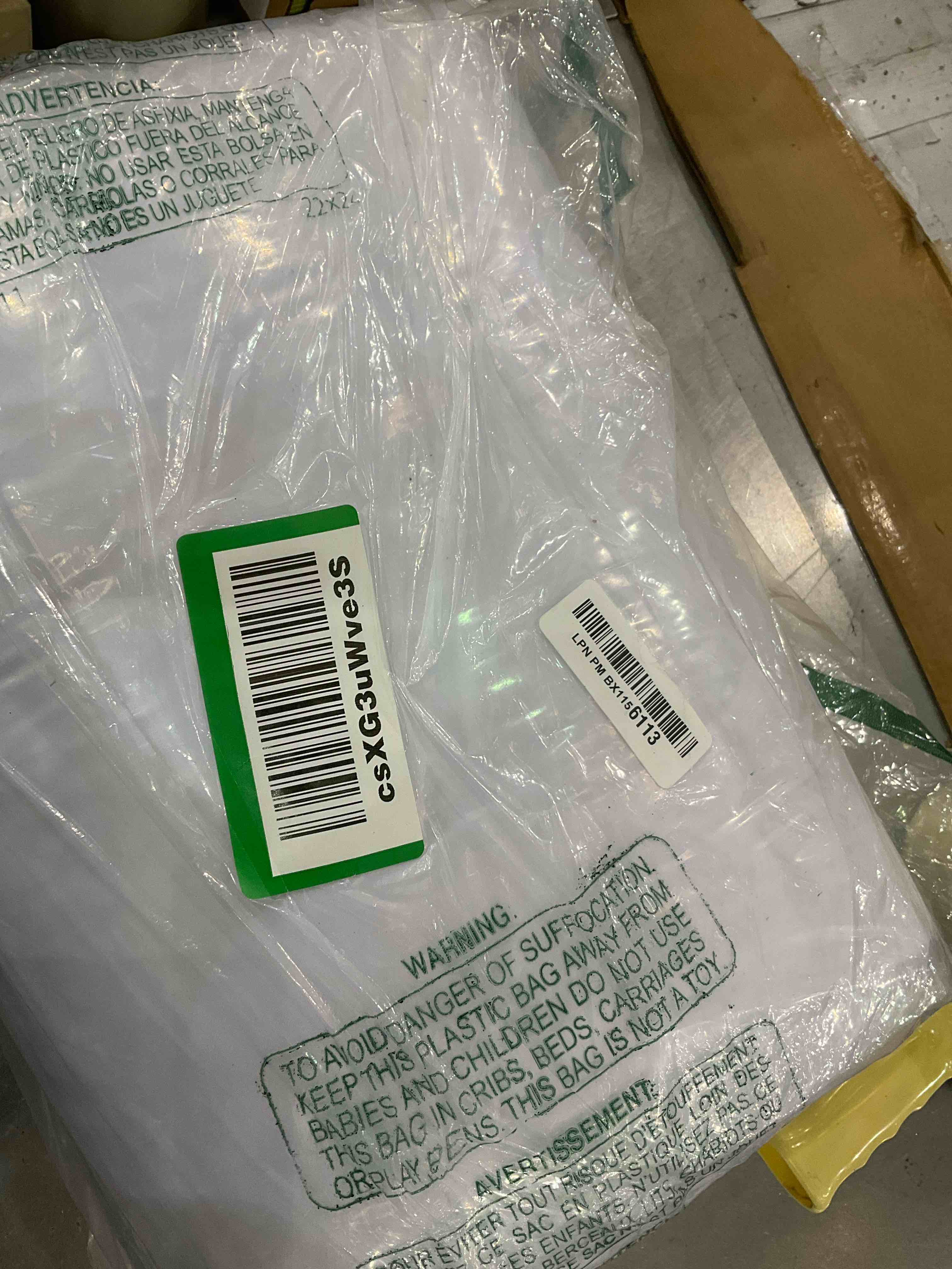 https://s3.amazonaws.com/lotting-images-prod/BargainHunt/EXS01525186_1713963179017.jpeg