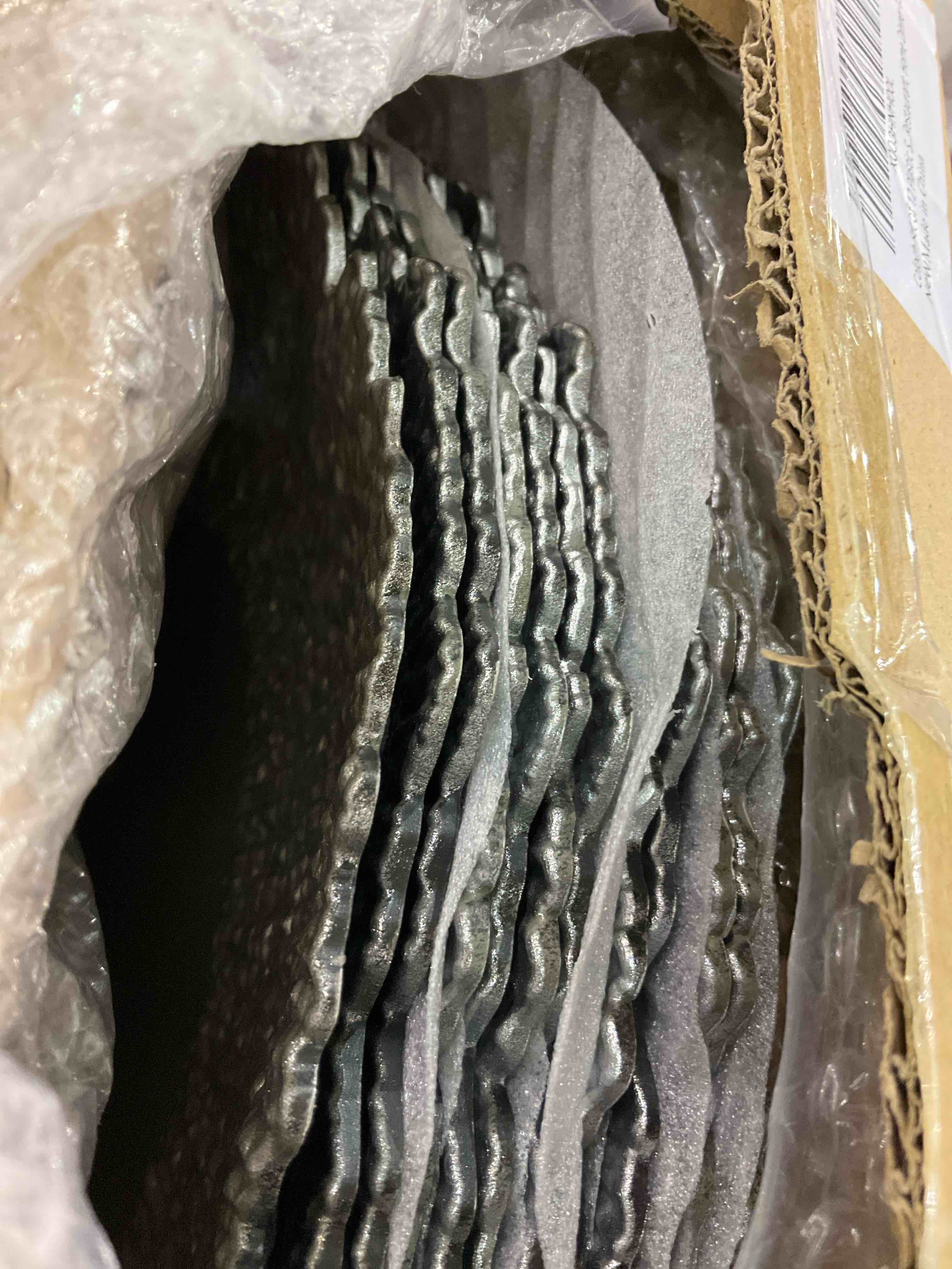 https://s3.amazonaws.com/lotting-images-prod/BargainHunt/EXS01525295_1714045644394.jpeg