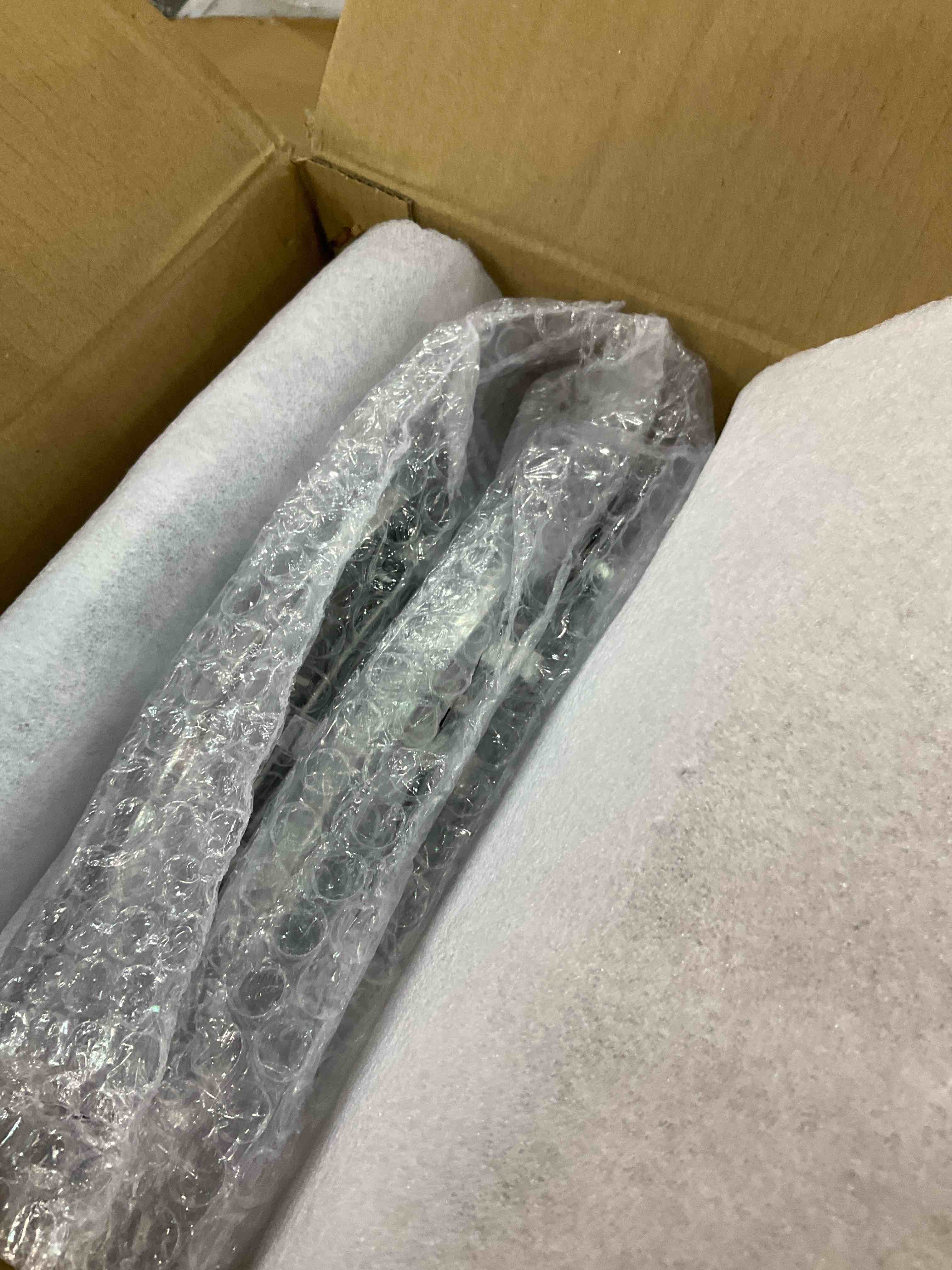 https://s3.amazonaws.com/lotting-images-prod/BargainHunt/EXS01525312_1714047590248.jpeg