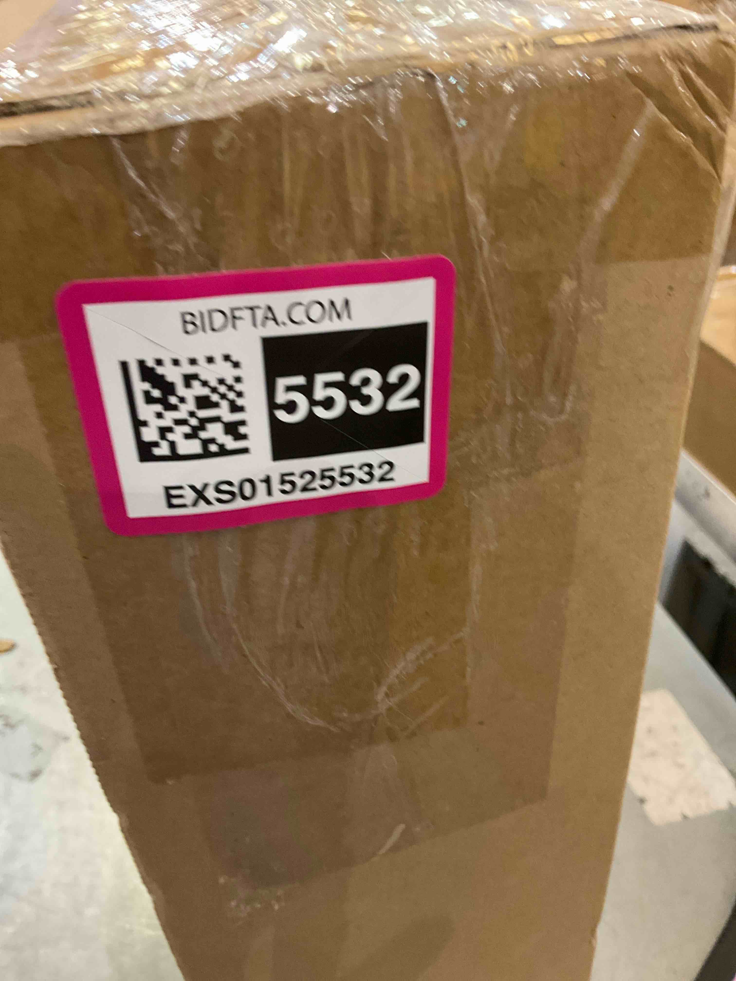 https://s3.amazonaws.com/lotting-images-prod/BargainHunt/EXS01525532_1715351322245.jpeg