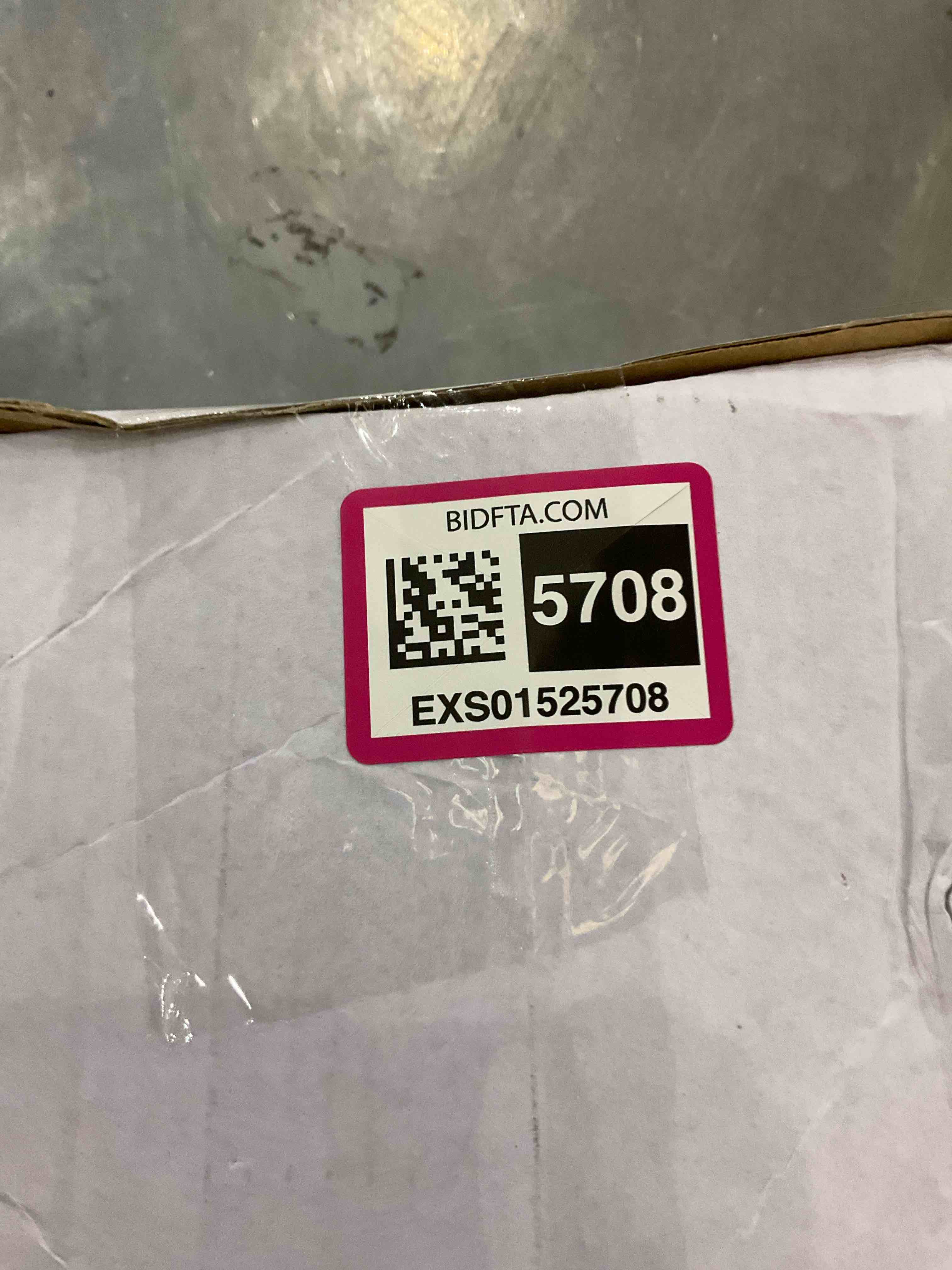 https://s3.amazonaws.com/lotting-images-prod/BargainHunt/EXS01525708_1715600991841.jpeg