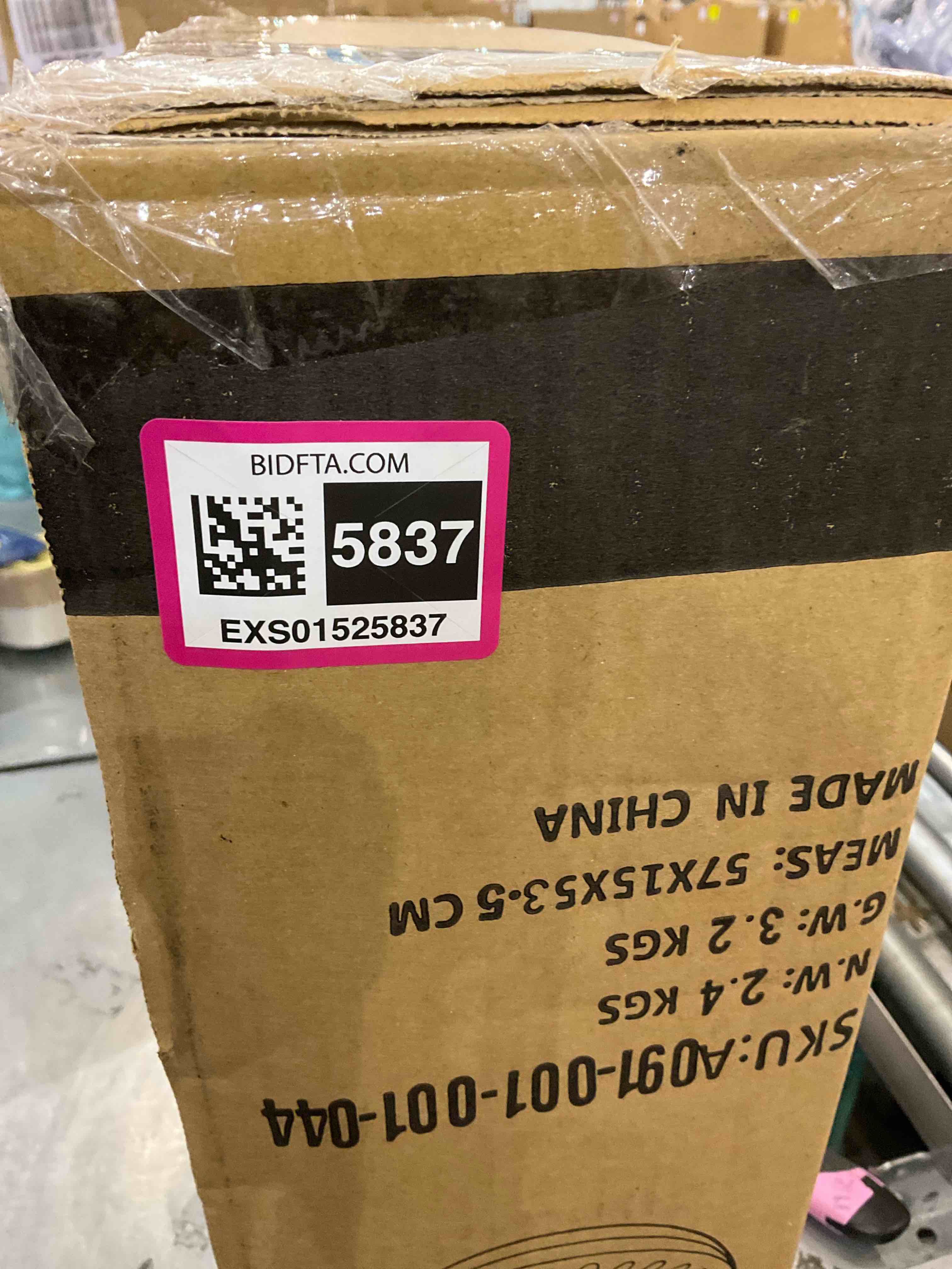 https://s3.amazonaws.com/lotting-images-prod/BargainHunt/EXS01525837_1715613059409.jpeg