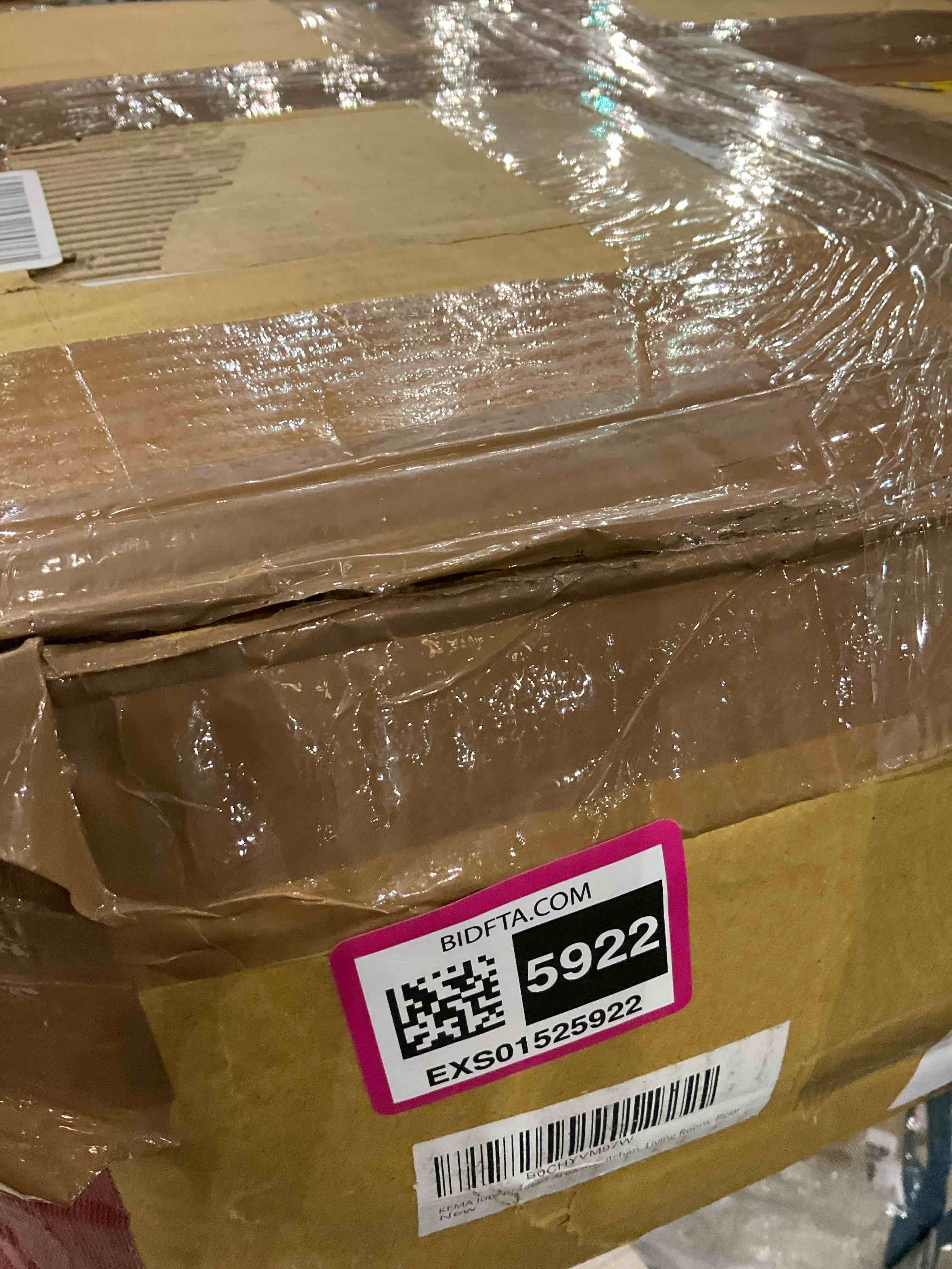 https://s3.amazonaws.com/lotting-images-prod/BargainHunt/EXS01525922_1715626816720.jpeg