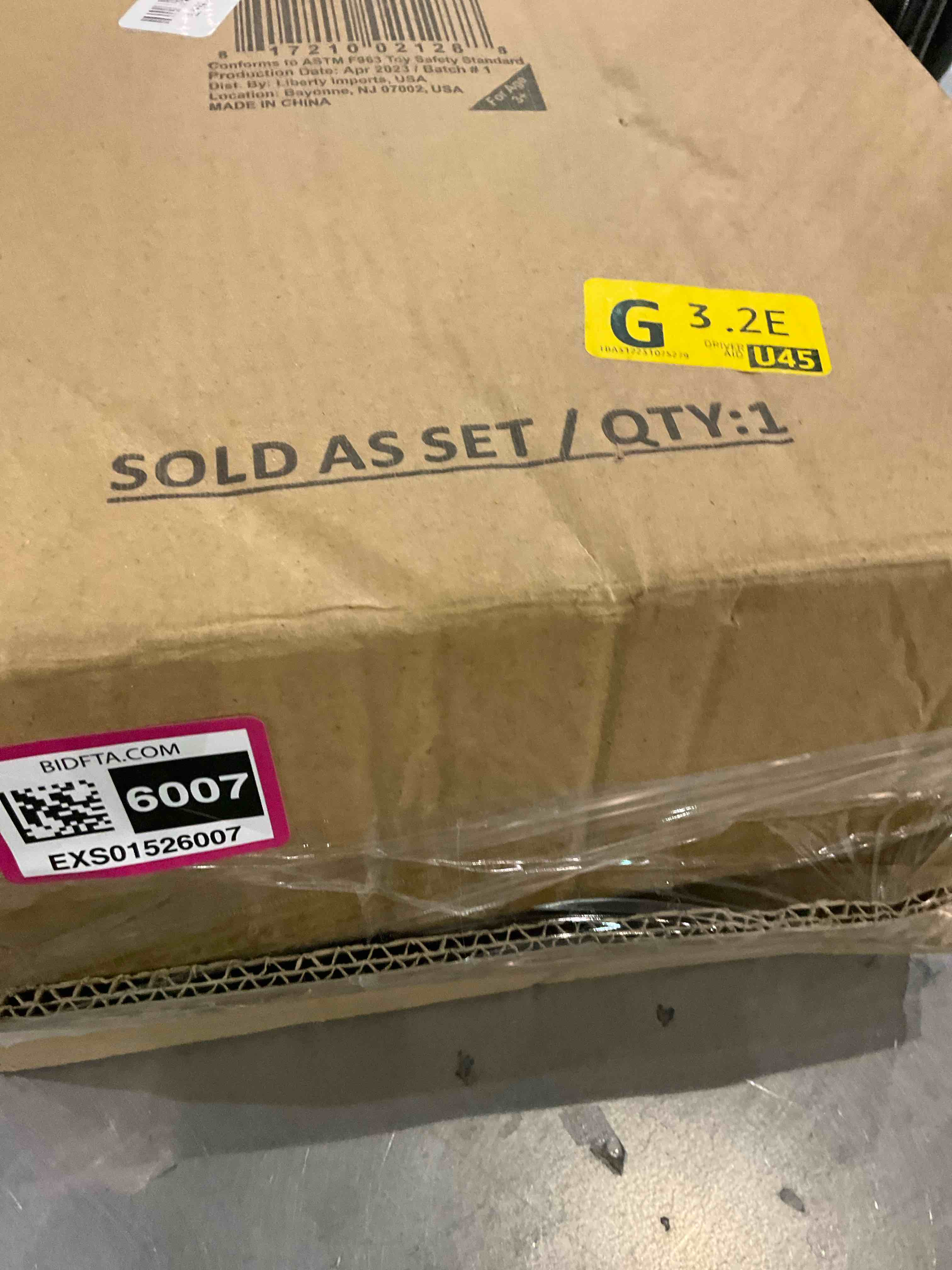 https://s3.amazonaws.com/lotting-images-prod/BargainHunt/EXS01526007_1713784562005.jpeg