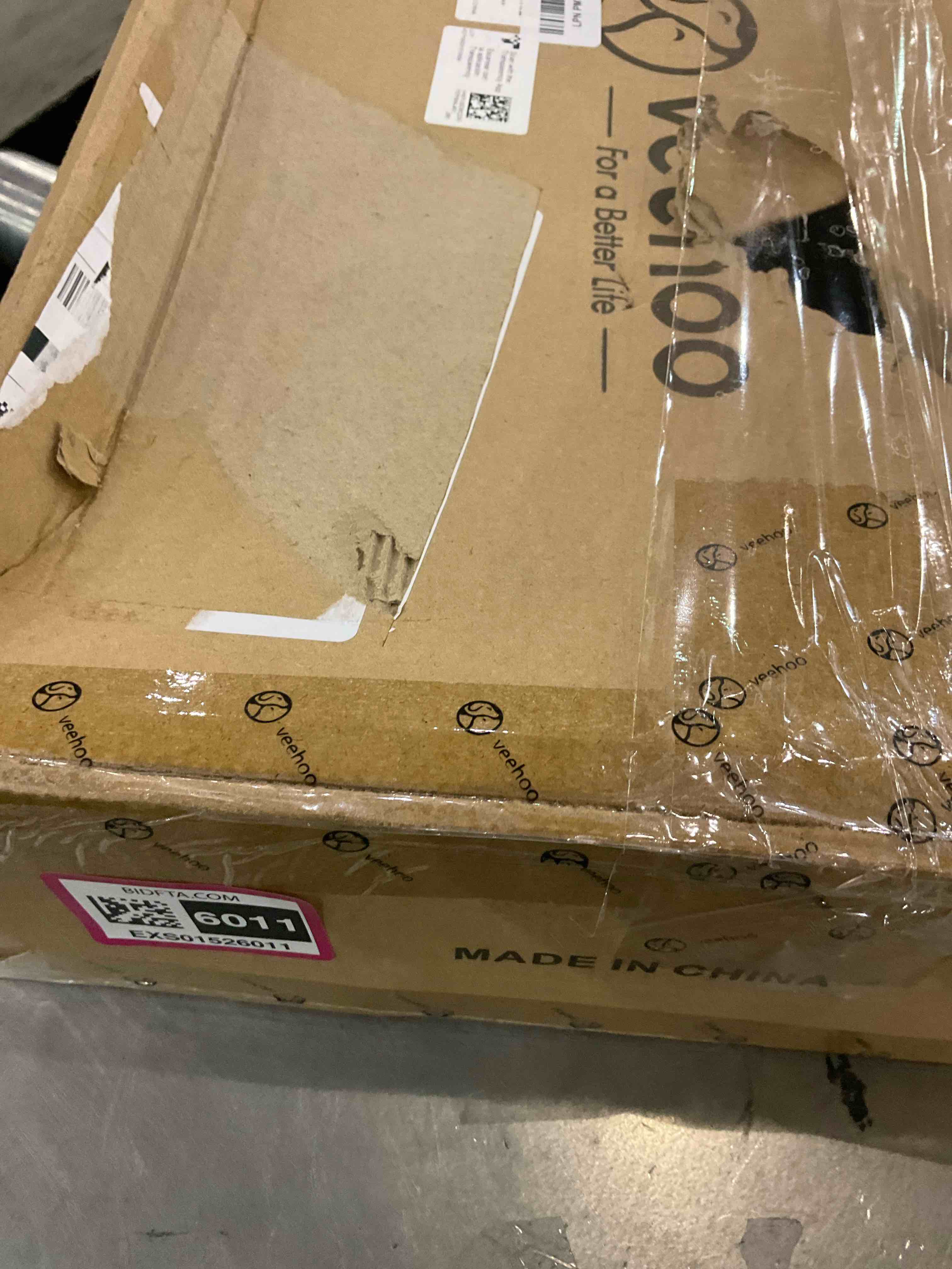 https://s3.amazonaws.com/lotting-images-prod/BargainHunt/EXS01526011_1713784910420.jpeg
