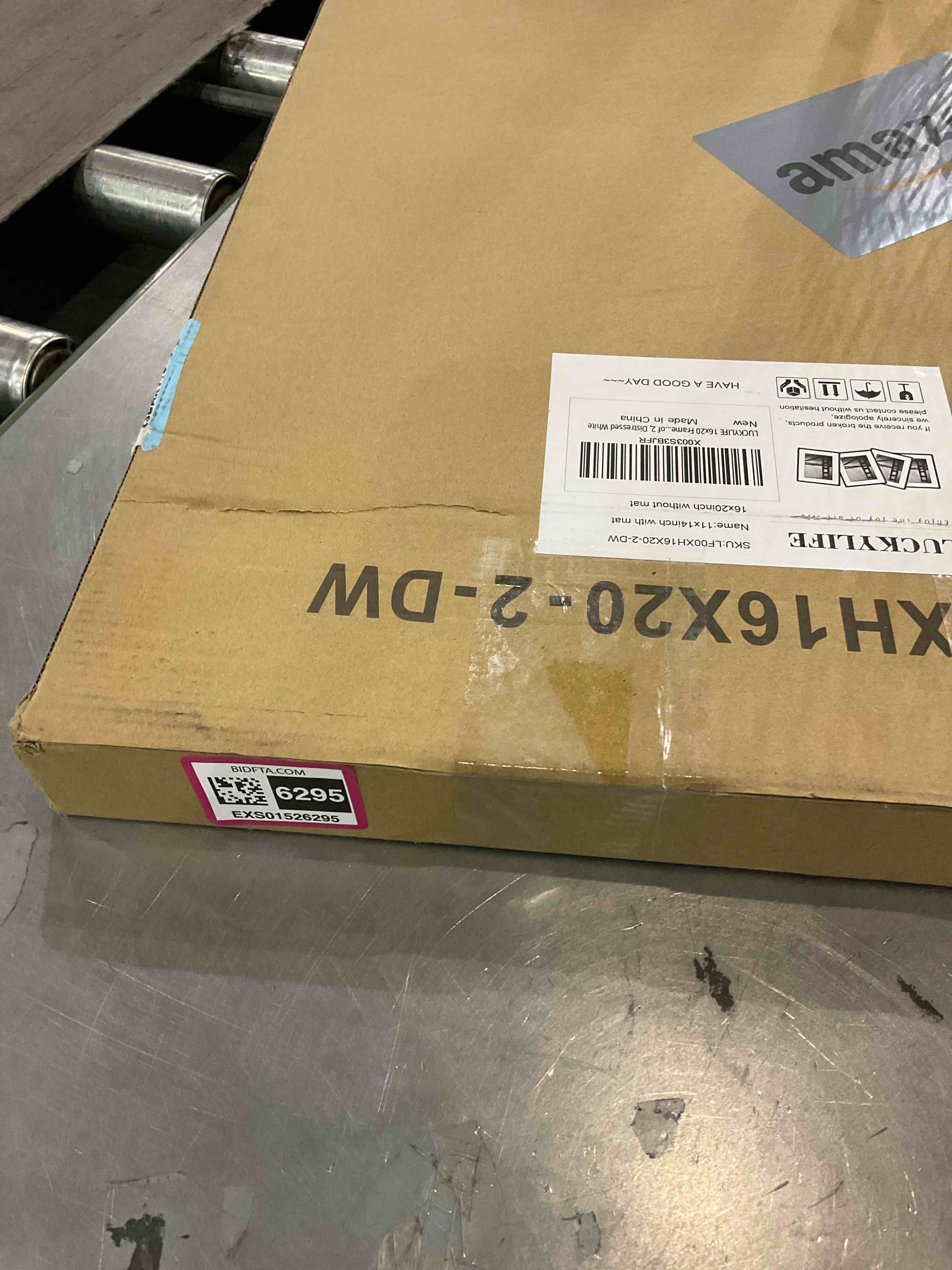 https://s3.amazonaws.com/lotting-images-prod/BargainHunt/EXS01526295_1713871547959.jpeg