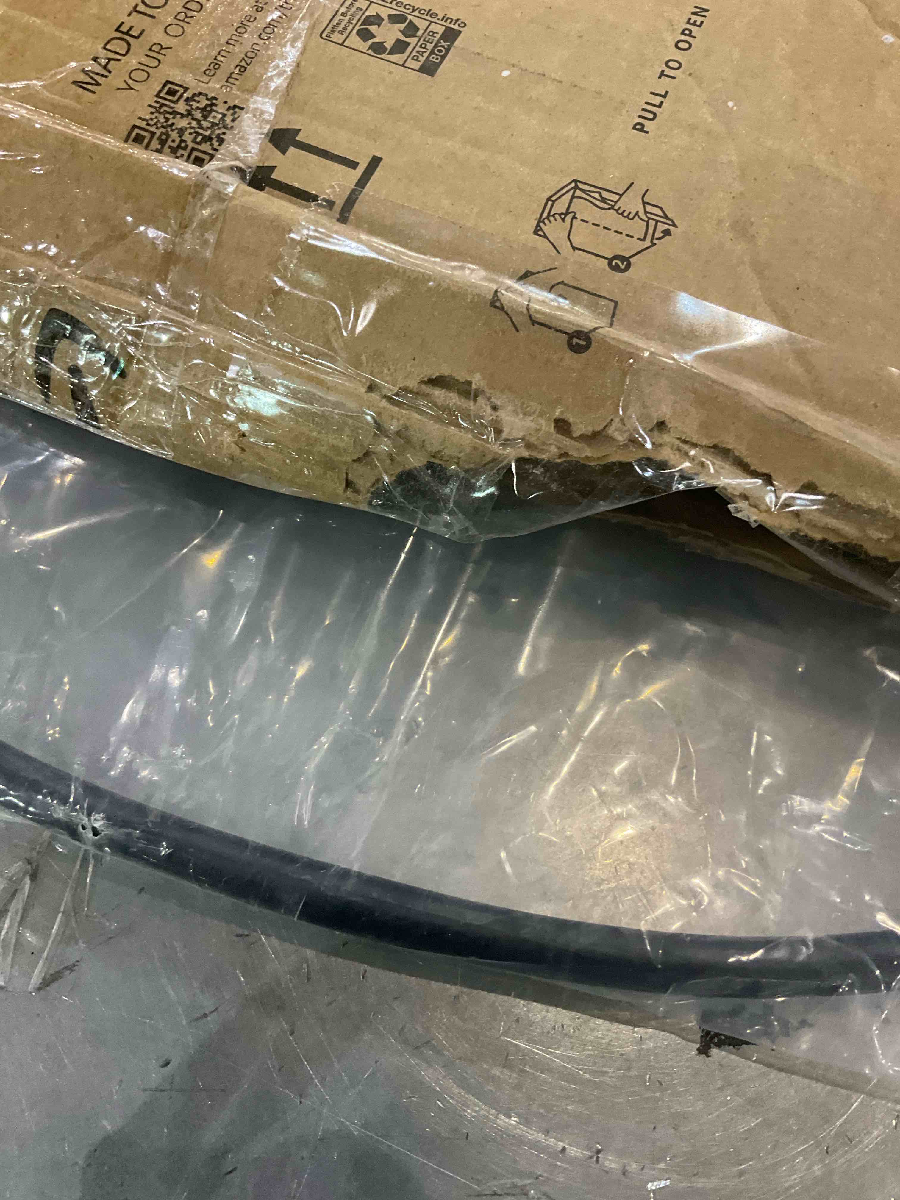 https://s3.amazonaws.com/lotting-images-prod/BargainHunt/EXS01526296_1713871599546.jpeg