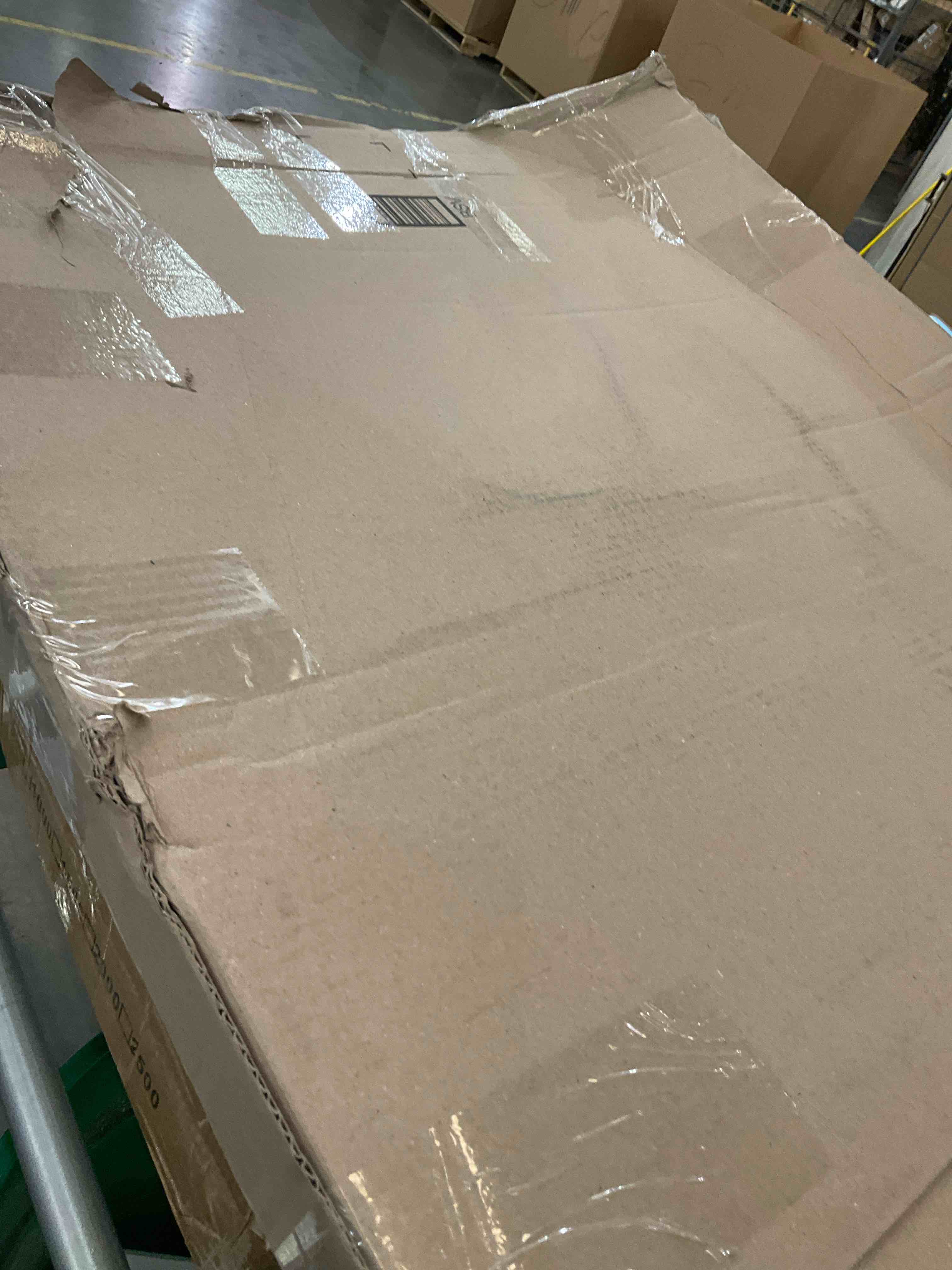 https://s3.amazonaws.com/lotting-images-prod/BargainHunt/EXS01526425_1713886127093.jpeg