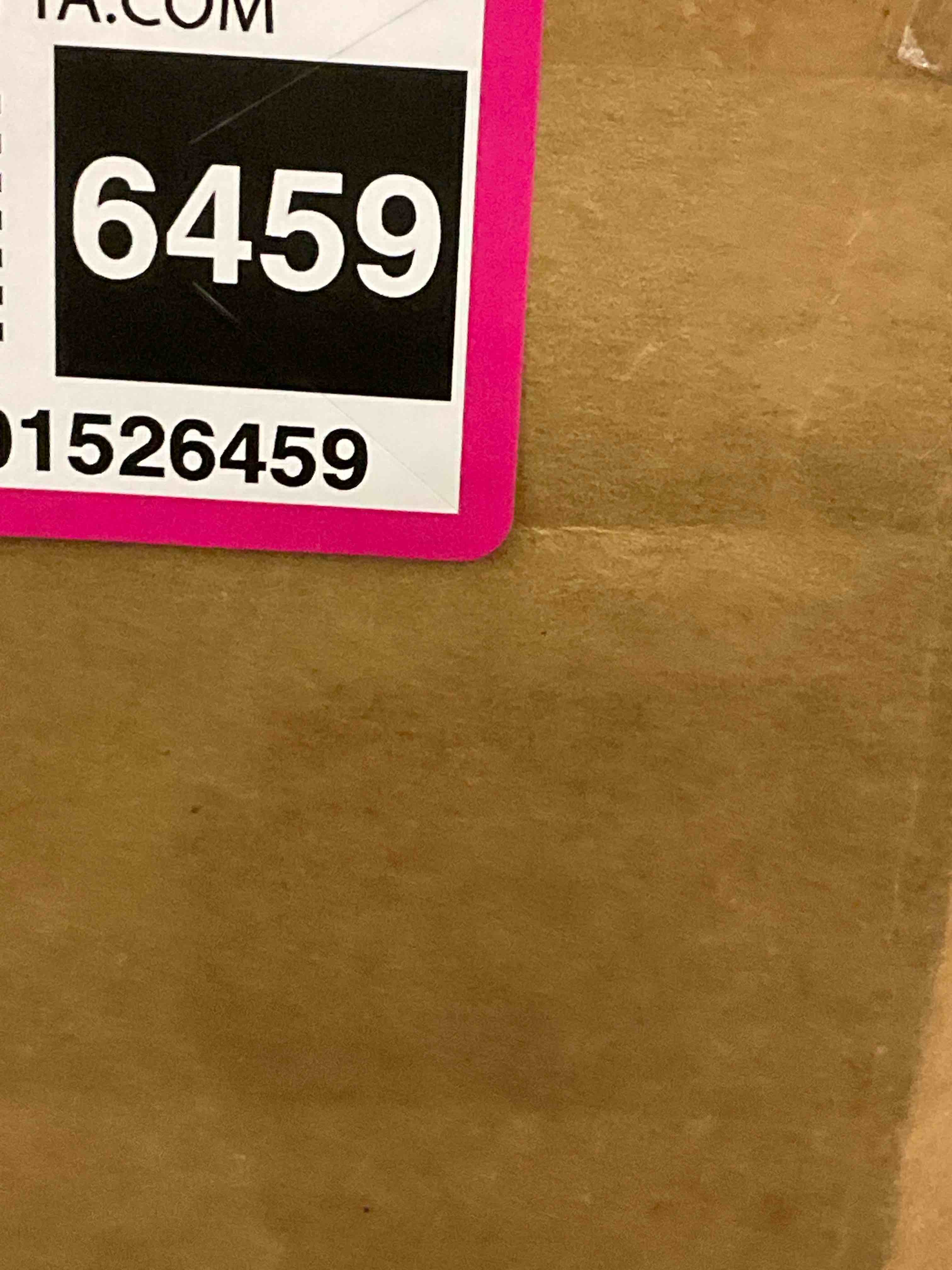 https://s3.amazonaws.com/lotting-images-prod/BargainHunt/EXS01526459_1713891640610.jpeg