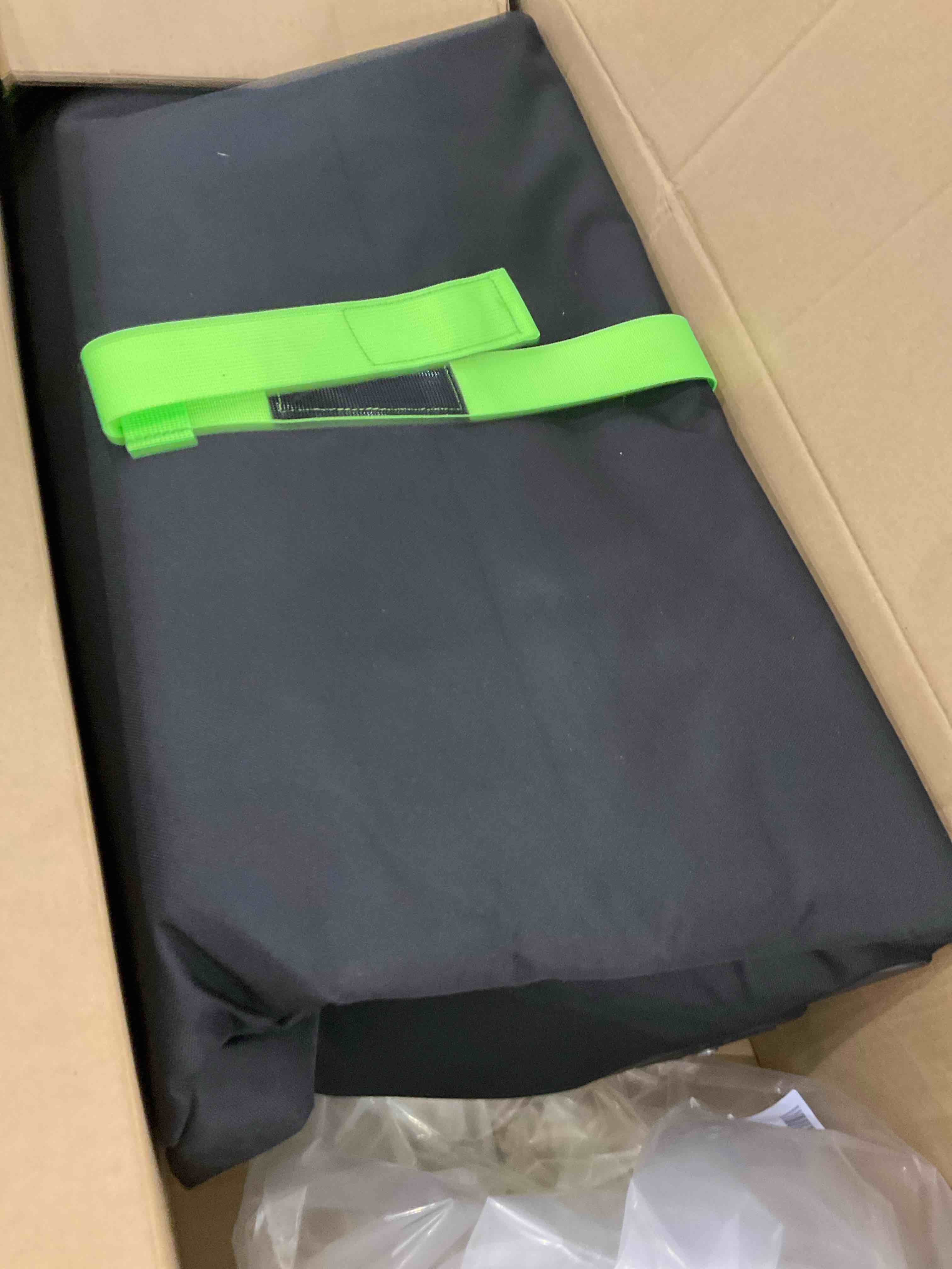 https://s3.amazonaws.com/lotting-images-prod/BargainHunt/EXS01526570_1714138512289.jpeg