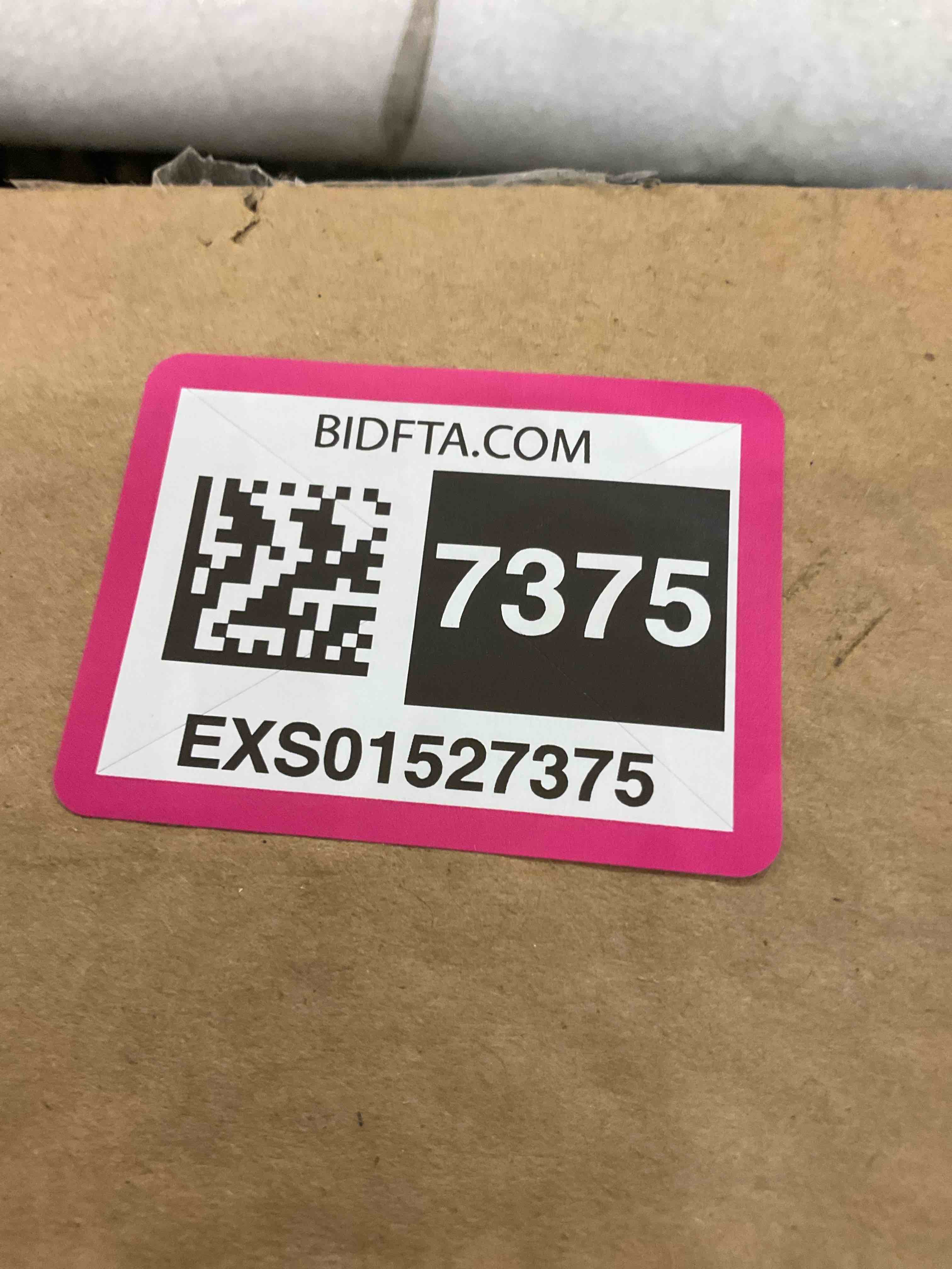 https://s3.amazonaws.com/lotting-images-prod/BargainHunt/EXS01527375_1717683046919.jpeg
