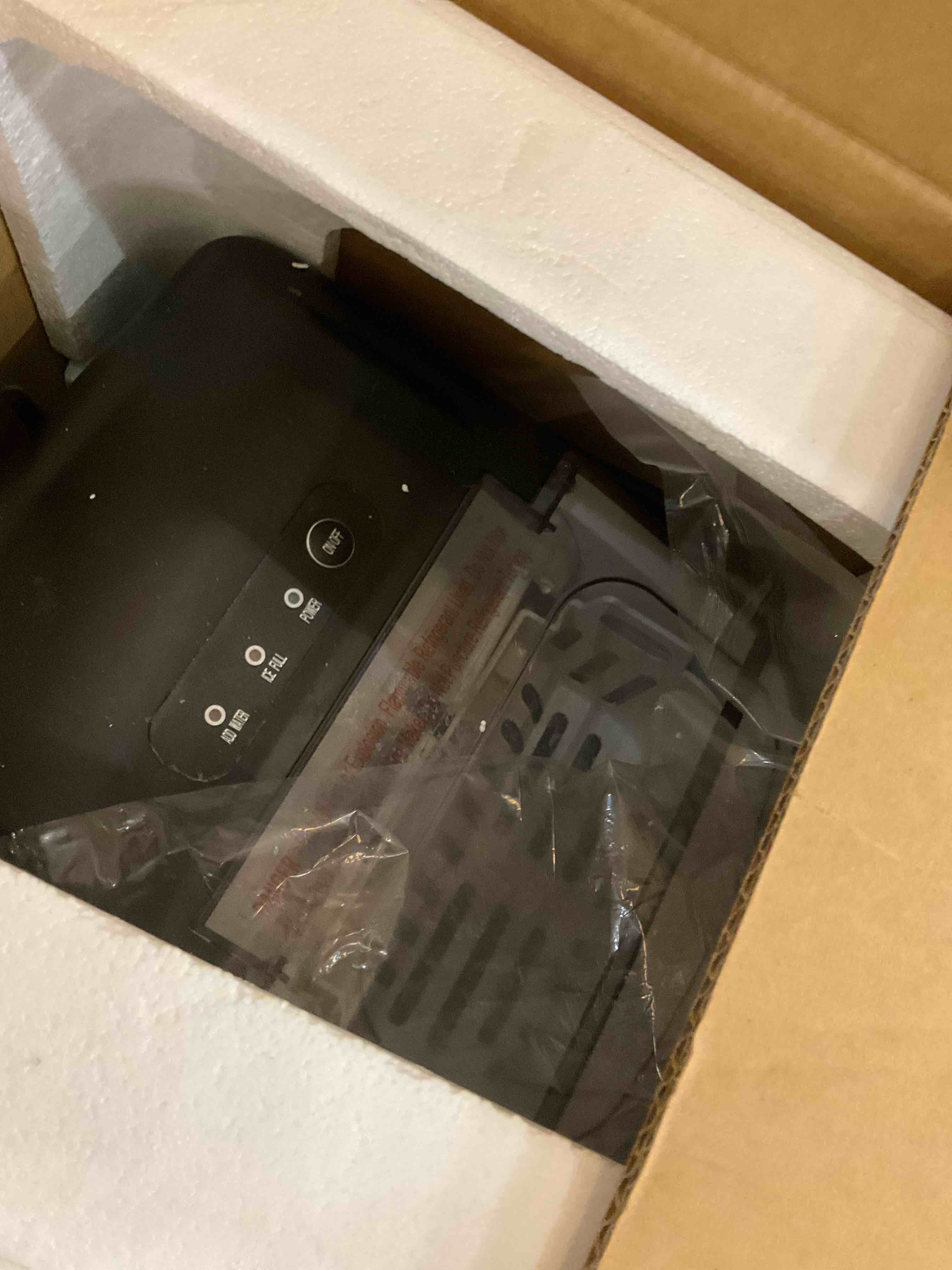 https://s3.amazonaws.com/lotting-images-prod/BargainHunt/EXS01527401_1717686492976.jpeg