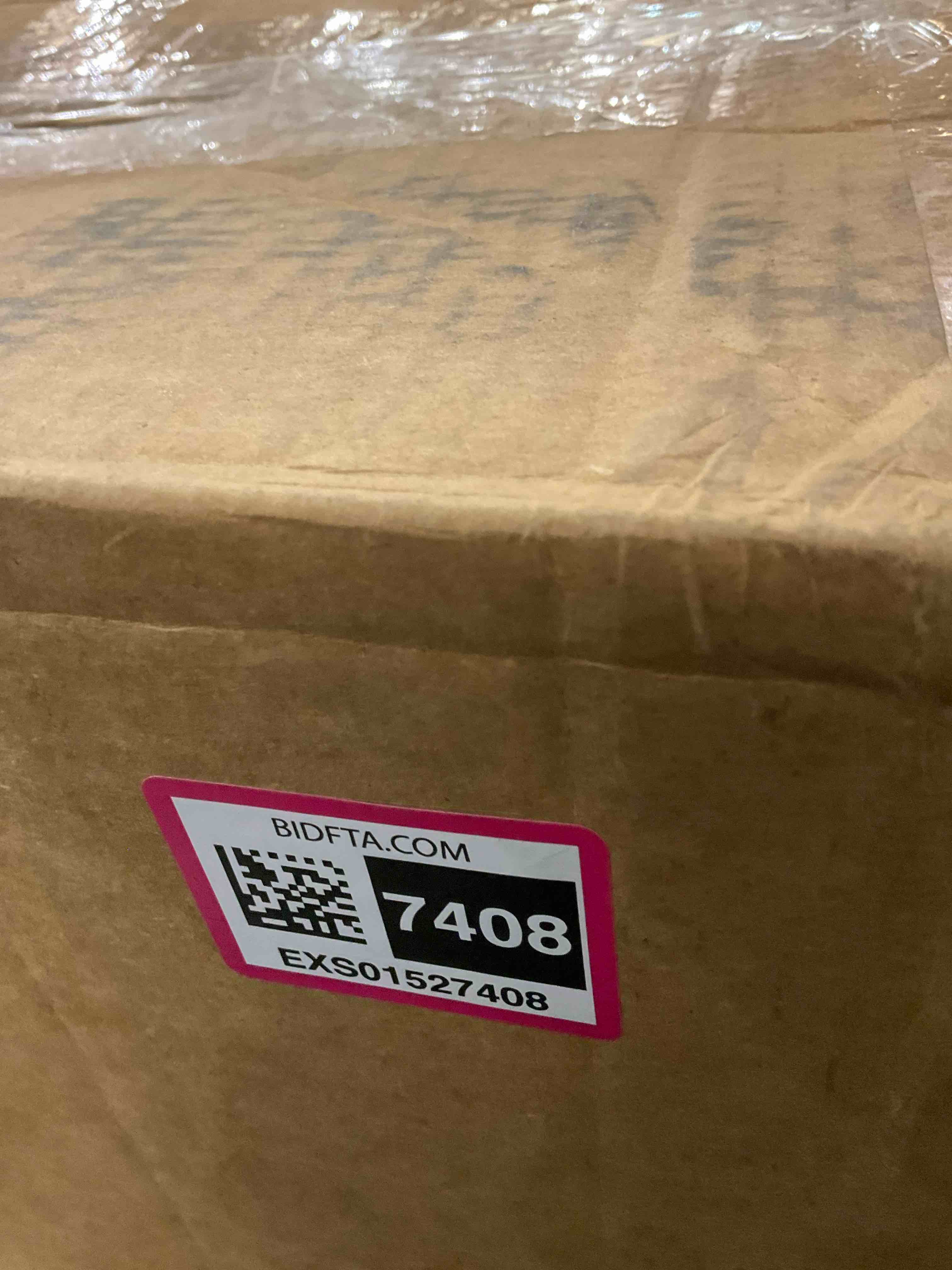 https://s3.amazonaws.com/lotting-images-prod/BargainHunt/EXS01527408_1717687316331.jpeg