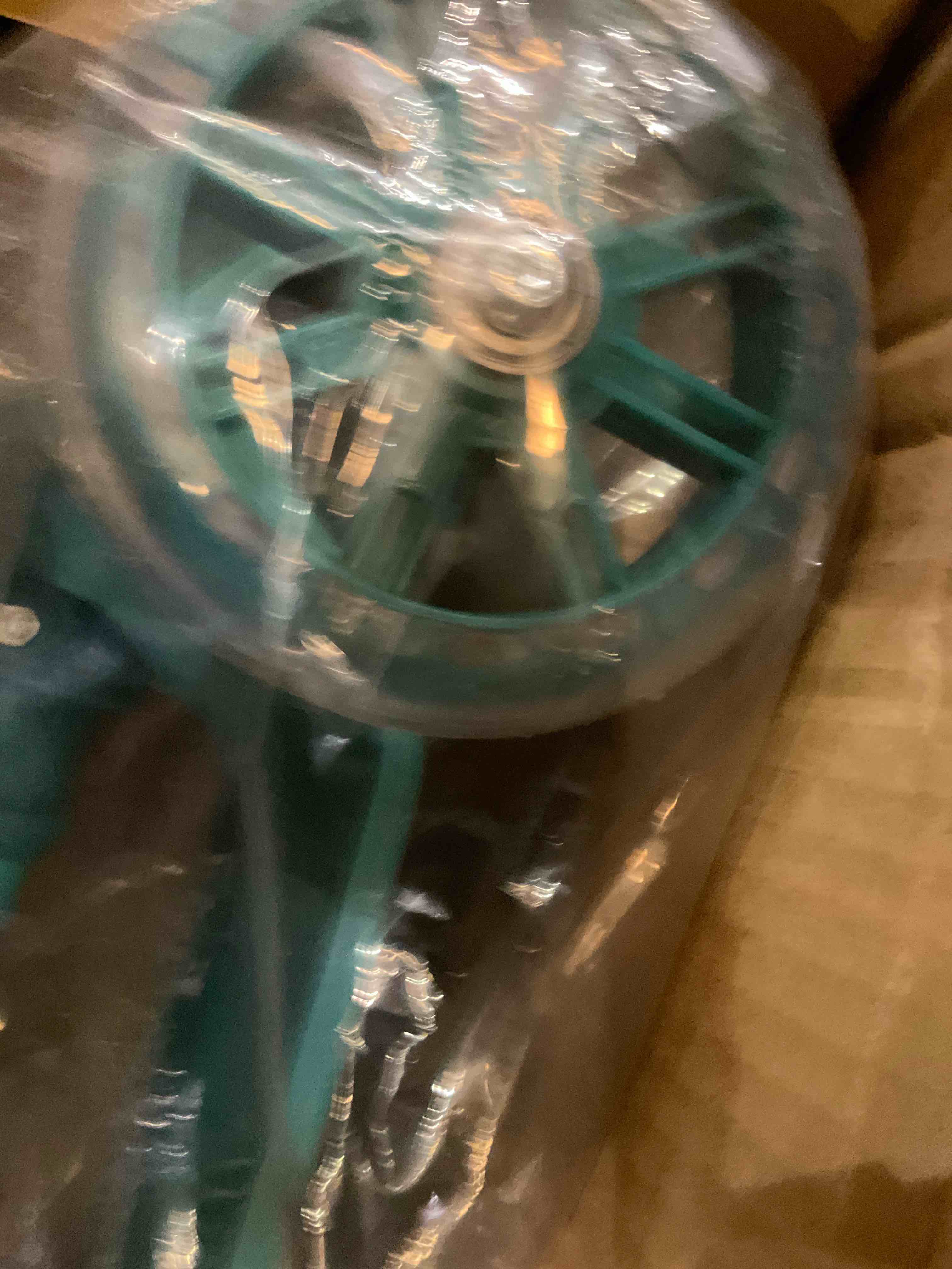 https://s3.amazonaws.com/lotting-images-prod/BargainHunt/EXS01527415_1717687854198.jpeg