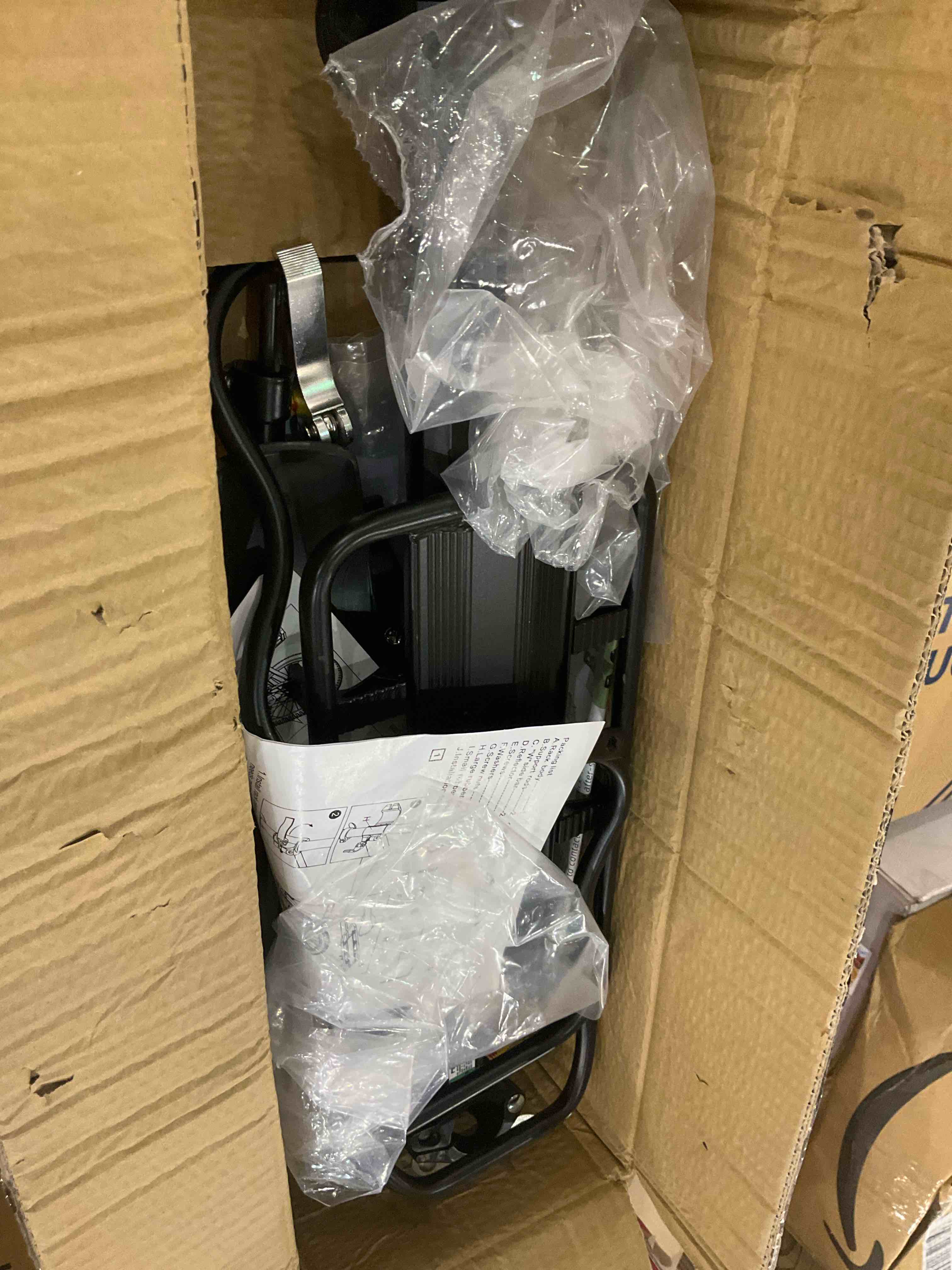 https://s3.amazonaws.com/lotting-images-prod/BargainHunt/EXS01527591_1715965018935.jpeg