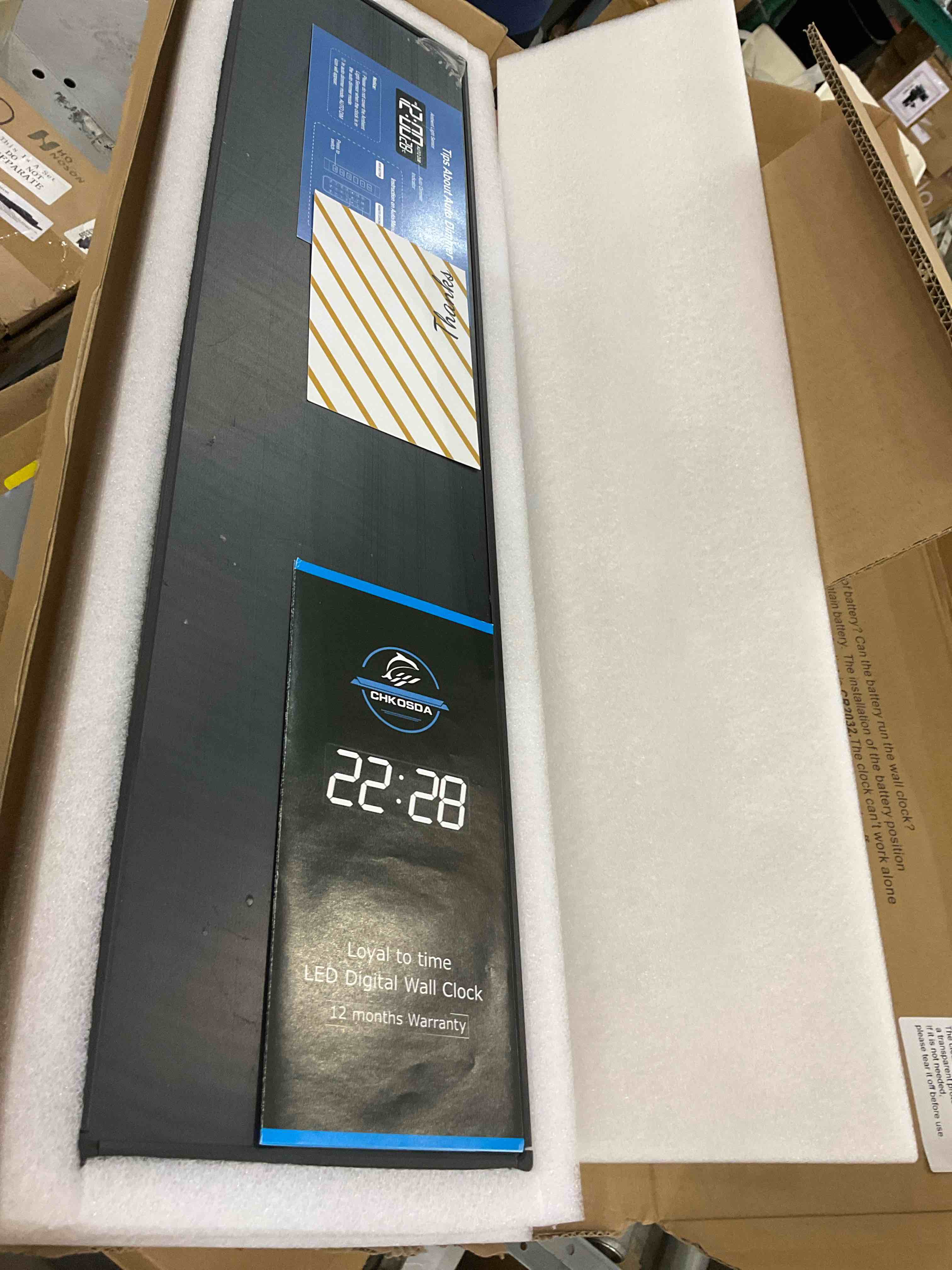 https://s3.amazonaws.com/lotting-images-prod/BargainHunt/EXS01527948_1716989659496.jpeg