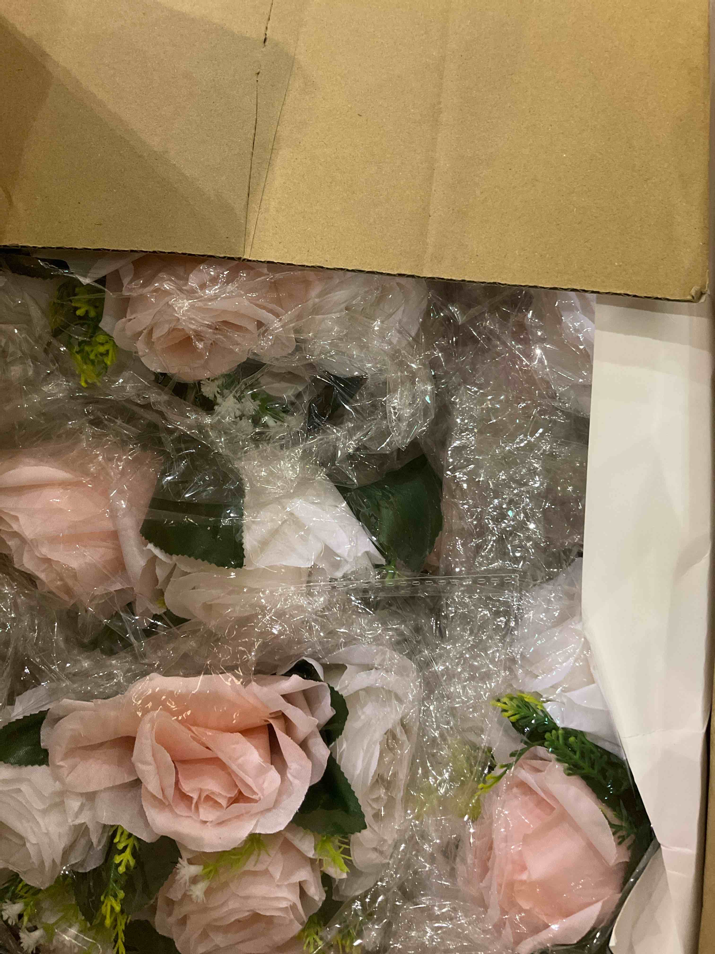 https://s3.amazonaws.com/lotting-images-prod/BargainHunt/EXS01528064_1714739077396.jpeg