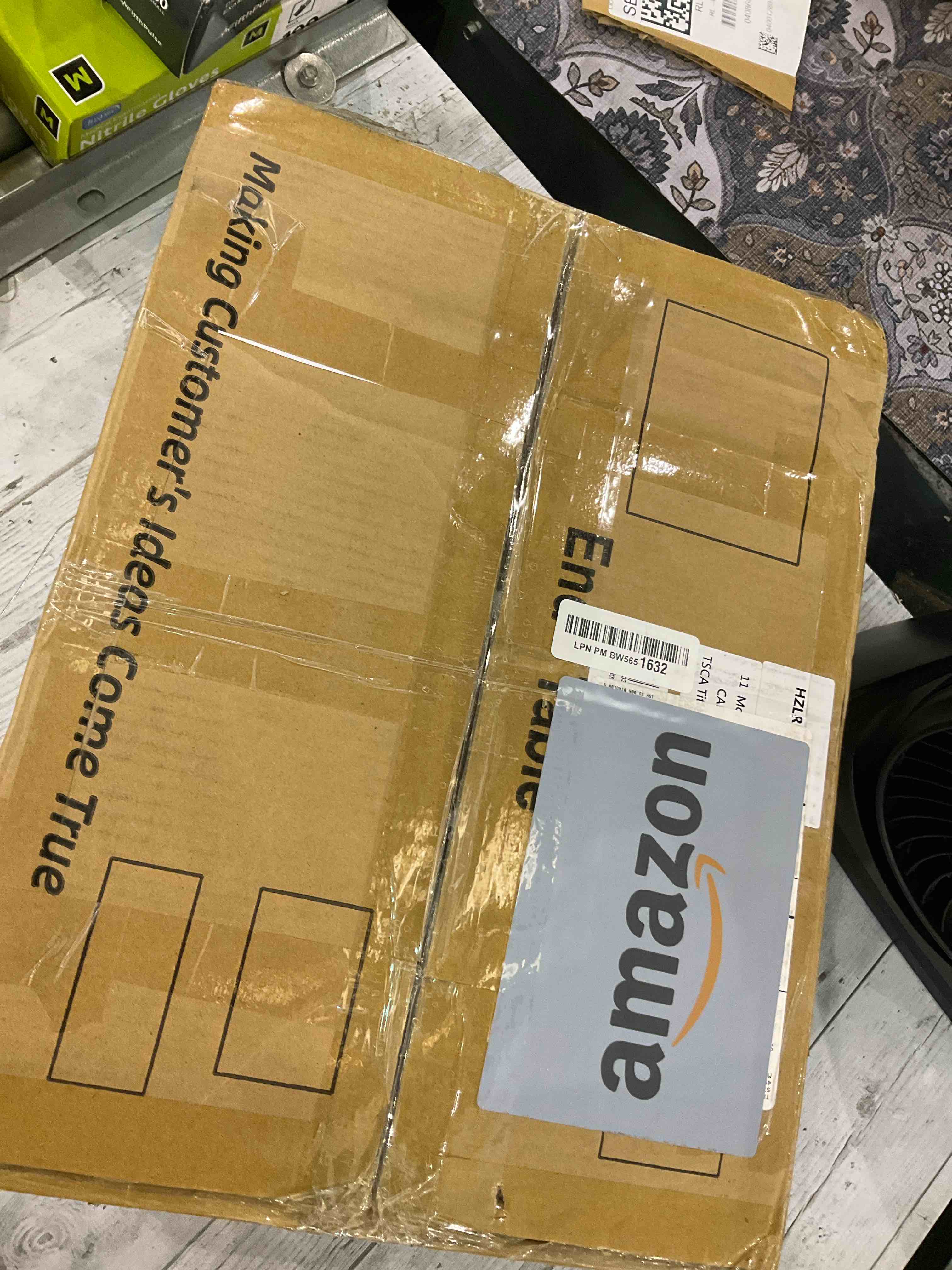 https://s3.amazonaws.com/lotting-images-prod/BargainHunt/EXS01528170_1714999331566.jpeg